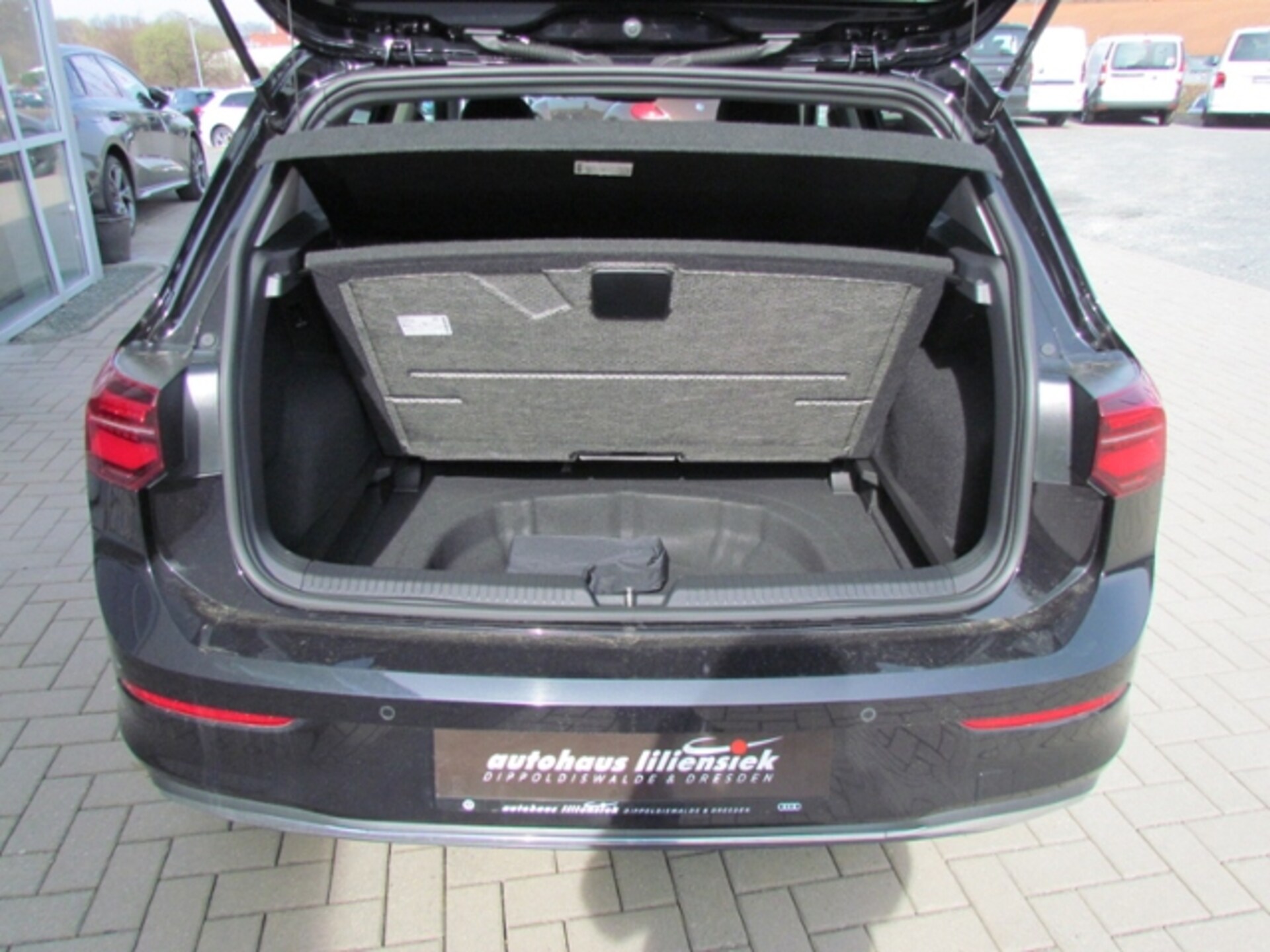 Volkswagen Golf Active