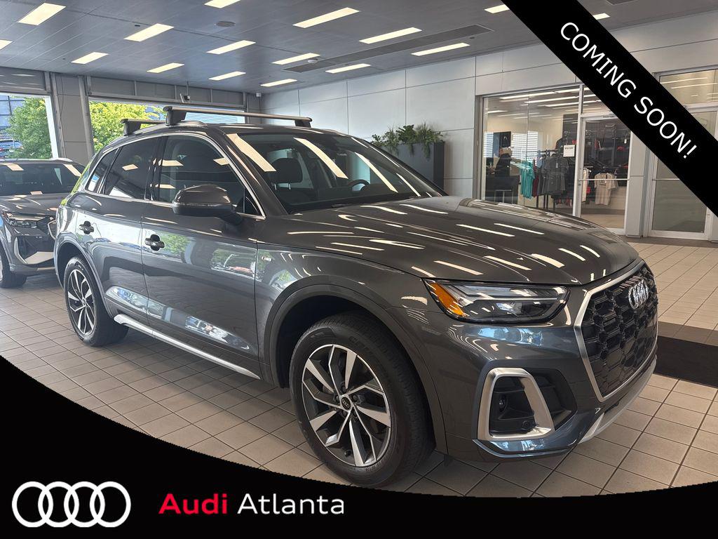 2023 Audi Q5 45 Premium Plus's photo