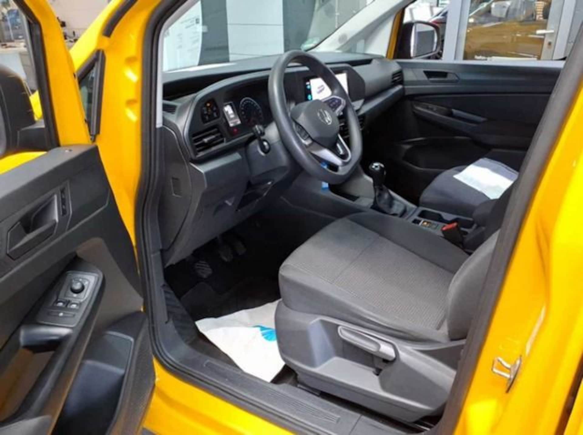 Volkswagen Caddy Maxi Basis-Modell