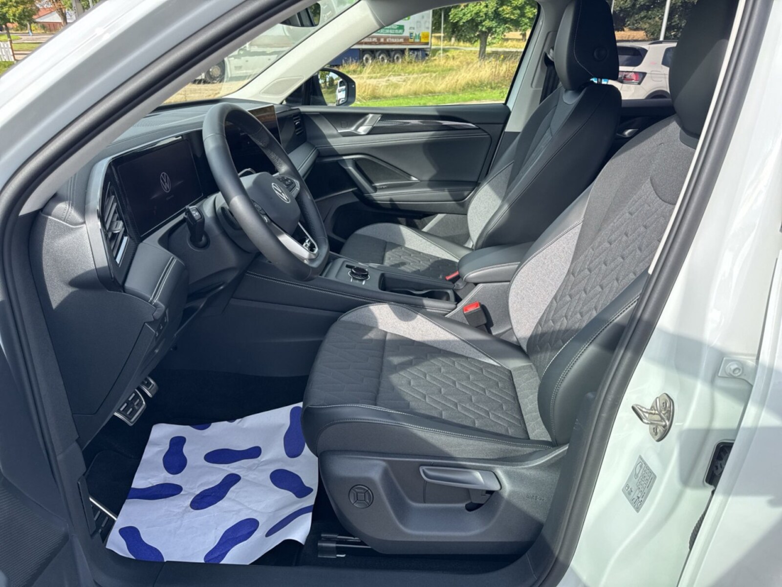 Volkswagen Tiguan – Bild 12