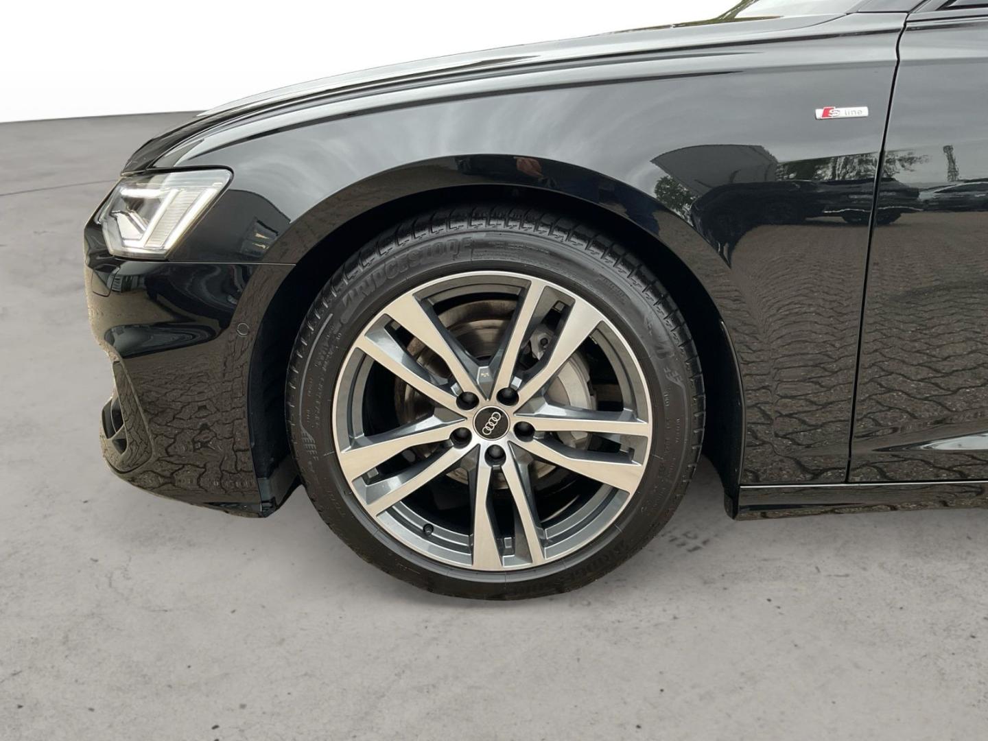 Image about Audi A6 Avant S line 40 TDI S tronic