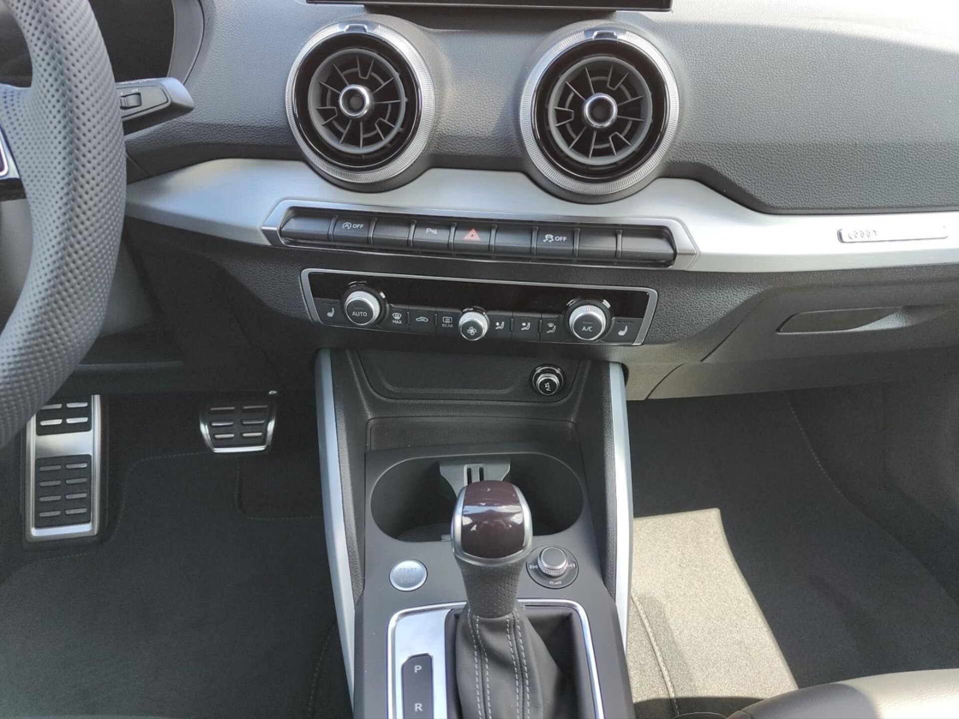 Audi Q2 S line