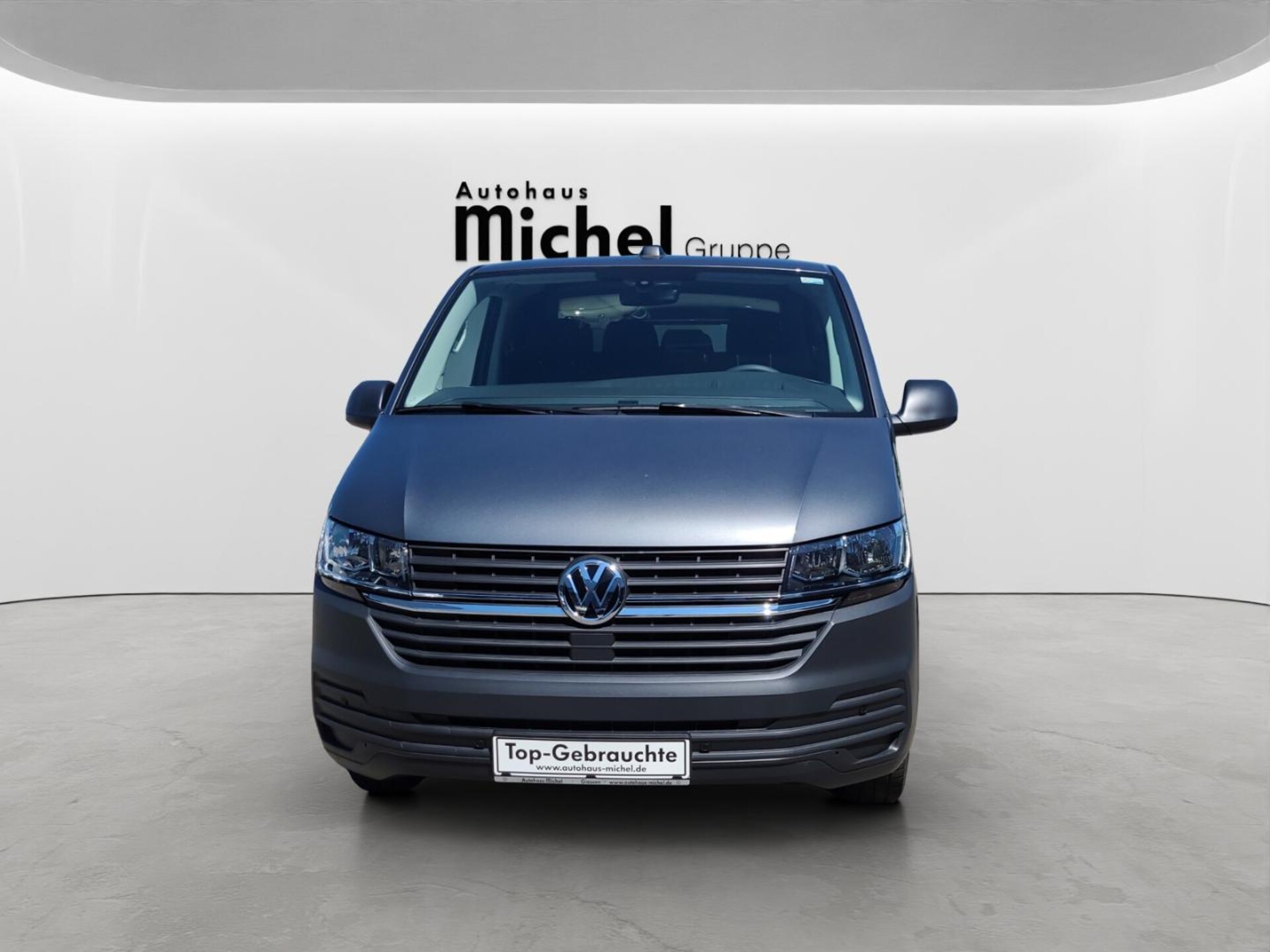 Volkswagen T6.1 Transporter Kombi langer Radstand