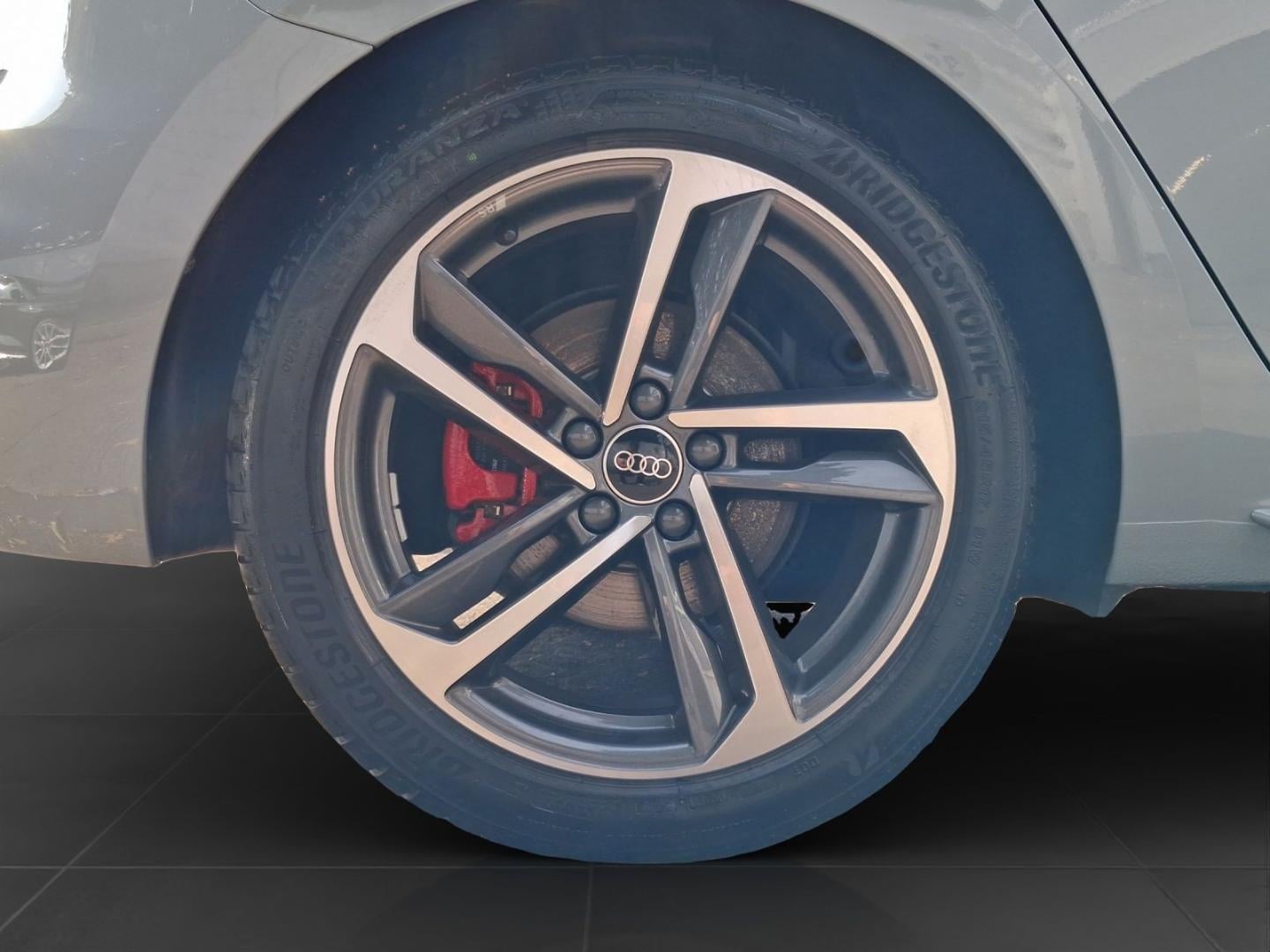 Bild über Audi A1 Sportback S line 40 TFSI S tronic - für weitere Informationen kontaktieren Sie den Audi Partner