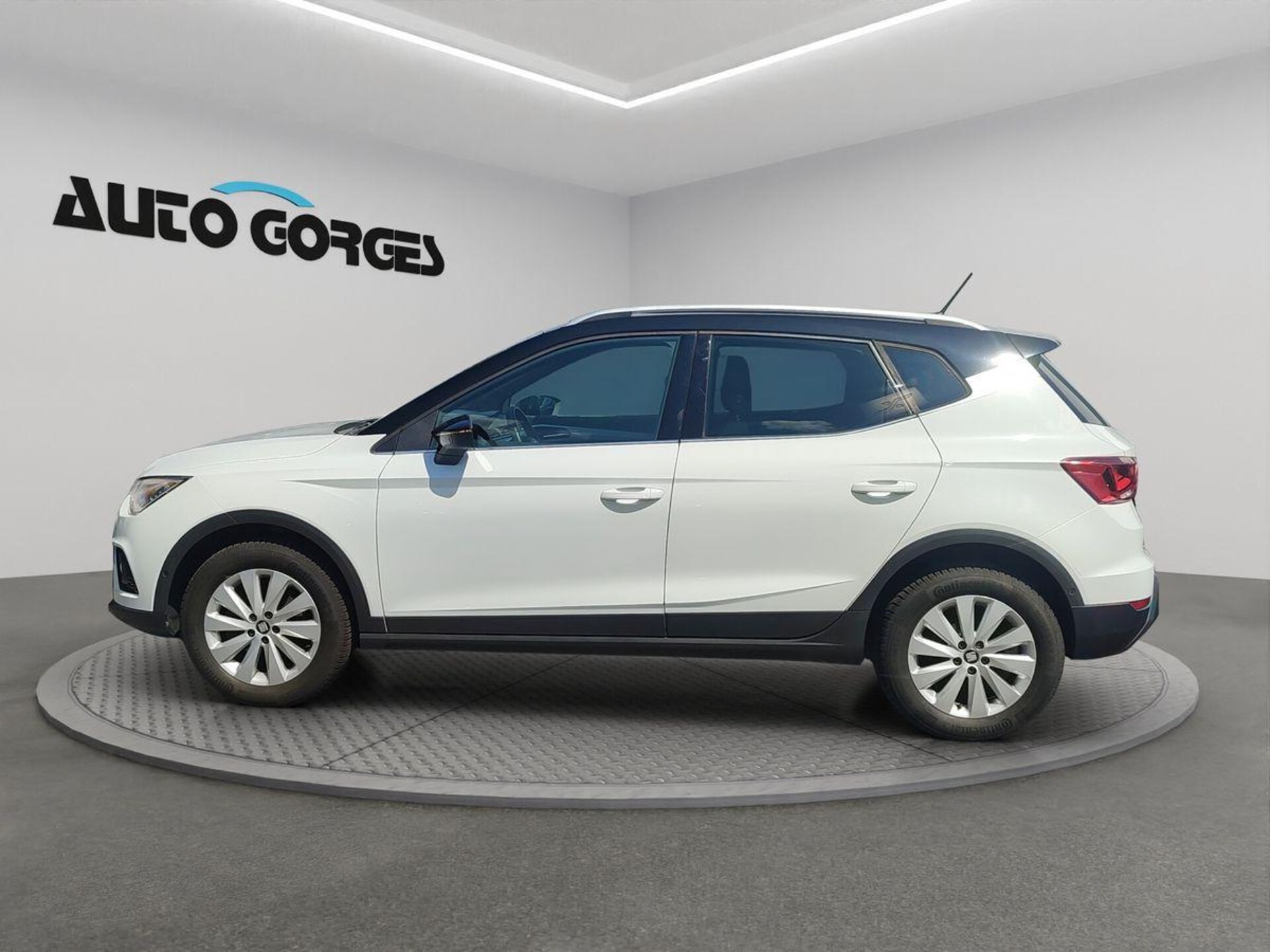 SEAT Arona XCELLENCE
