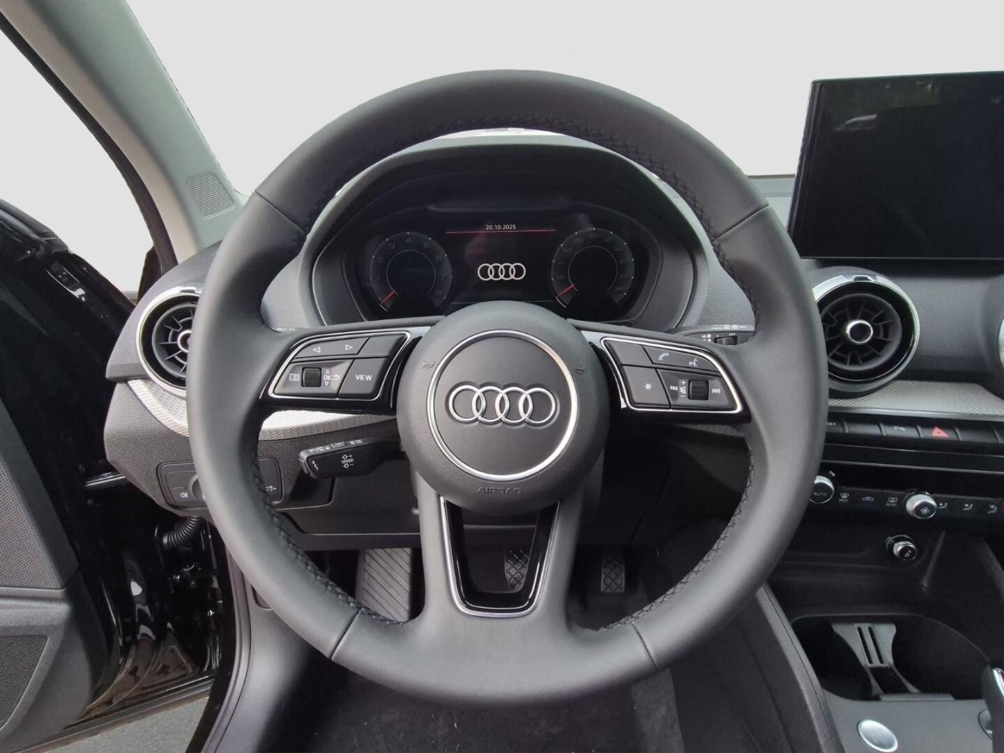 Bild über Audi Q2 advanced 35 TFSI 110(150) kW(PS) S tronic - für weitere Informationen kontaktieren Sie den Audi Partner