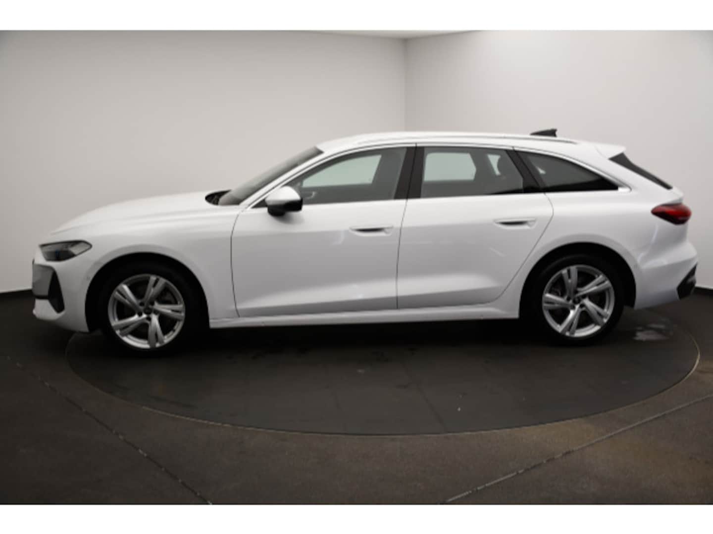 Bild über Audi A5 Avant TDI quattro 150 kW S tronic - für weitere Informationen kontaktieren Sie den Audi Partner