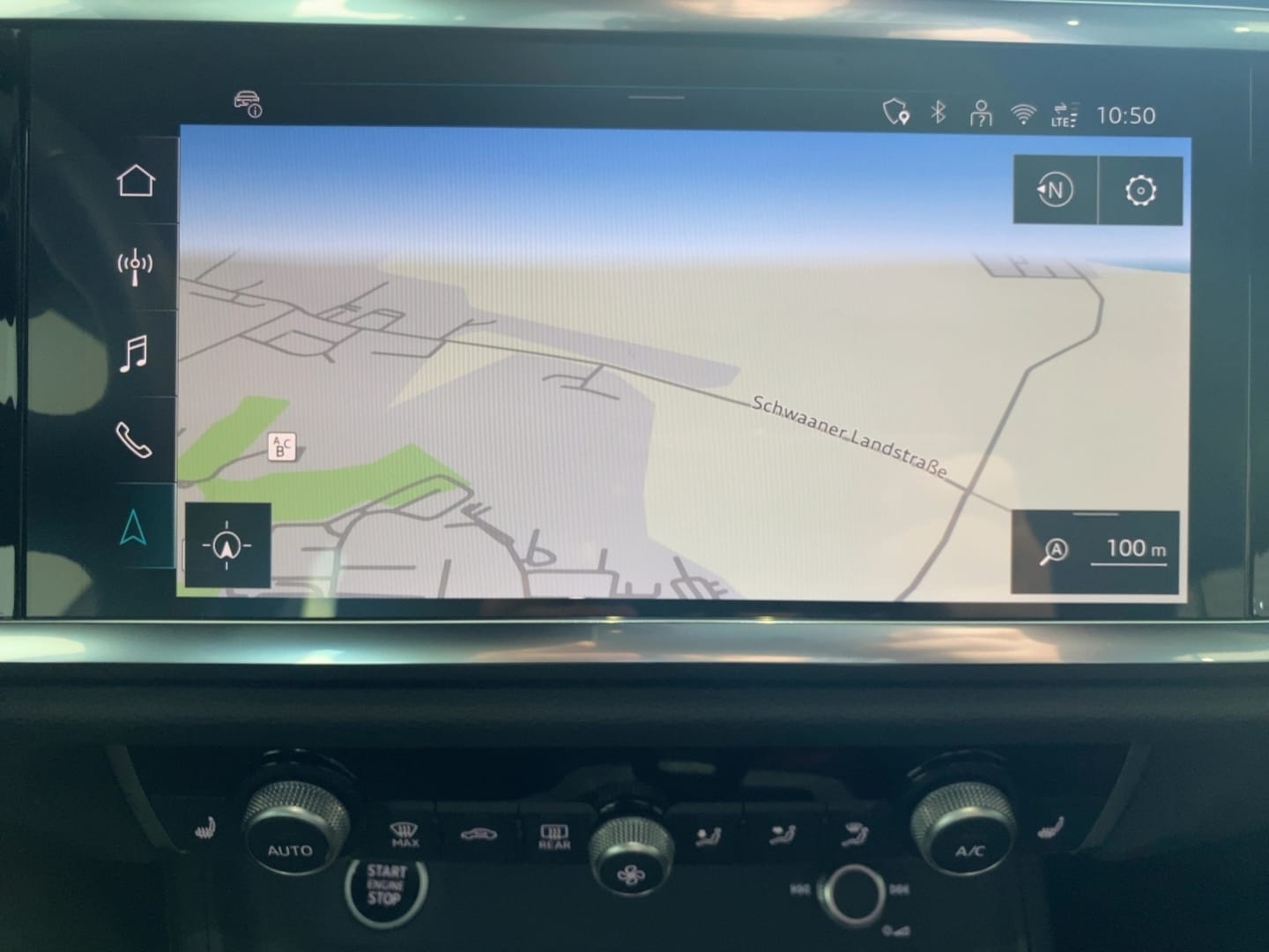 Bild über Audi Q3 advanced 35 TFSI S tronic - für weitere Informationen kontaktieren Sie den Audi Partner