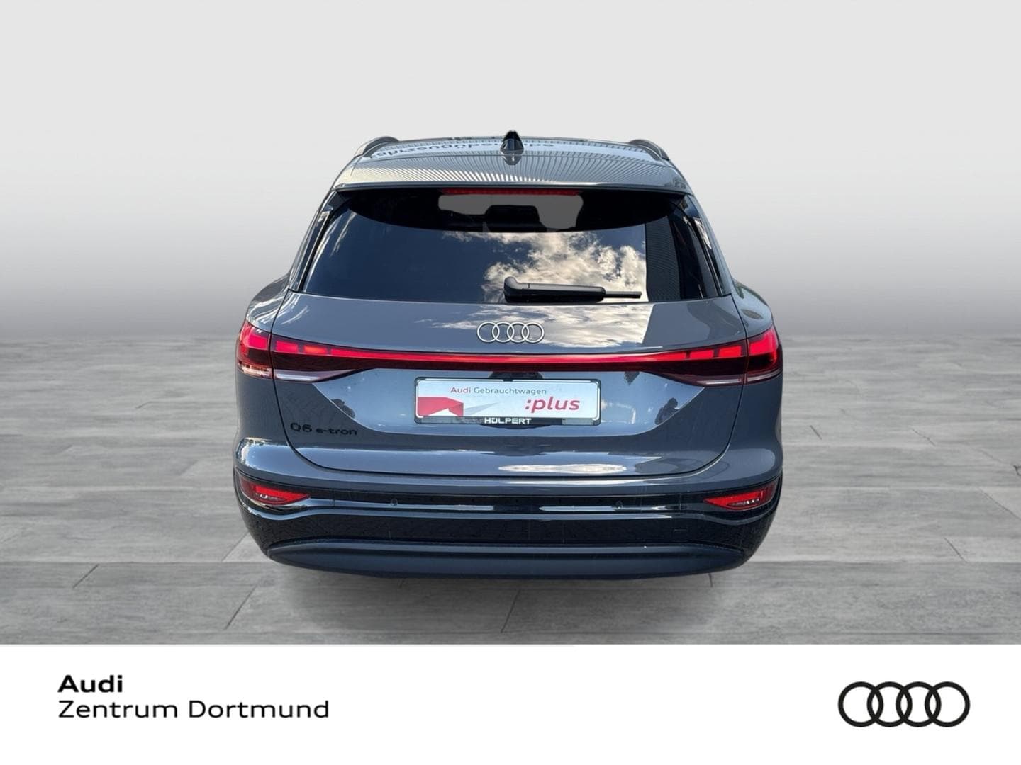 Bild über Audi Q6 SUV e-tron e-tron performance 225 kW - für weitere Informationen kontaktieren Sie den Audi Partner
