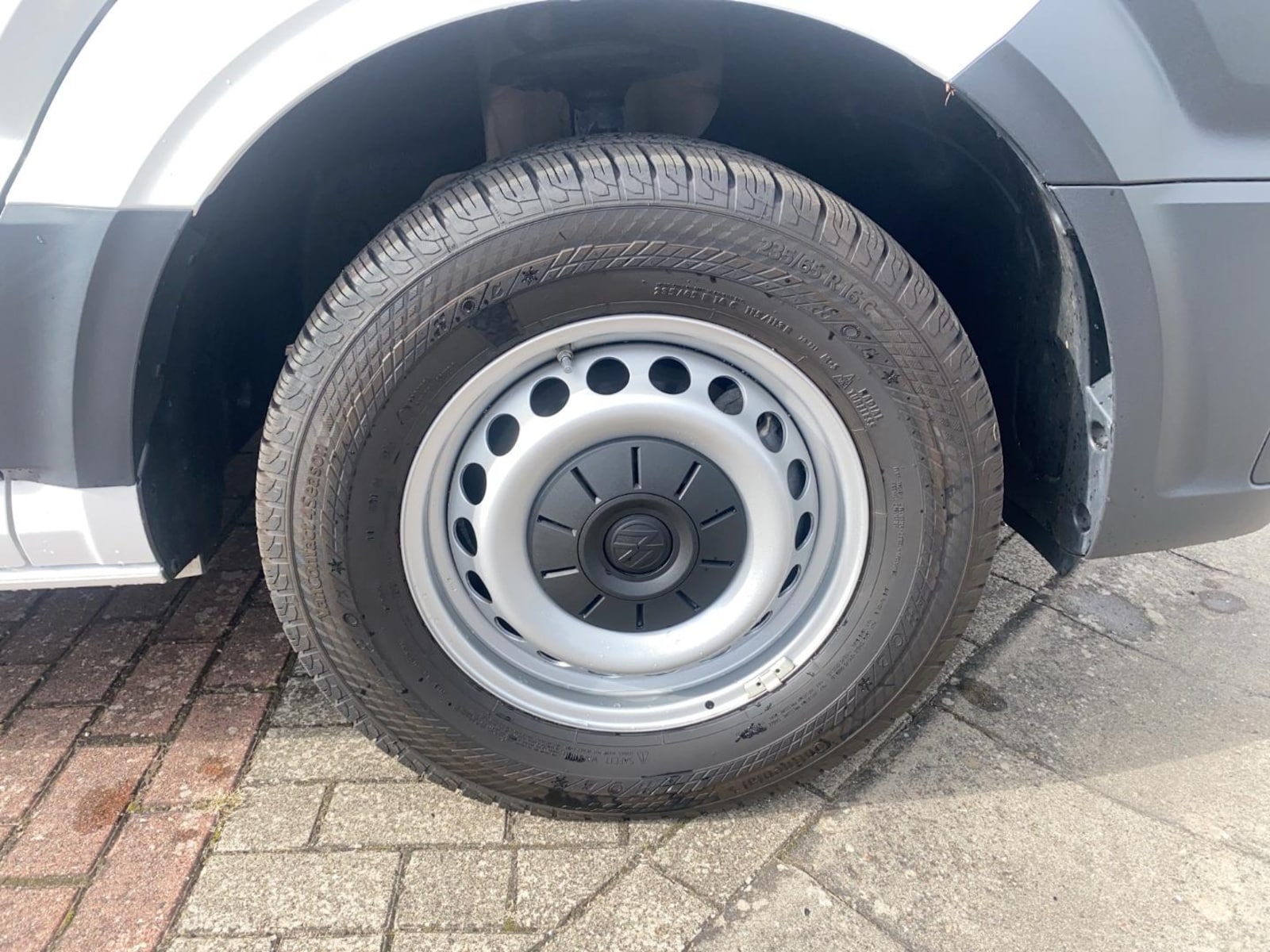Volkswagen Crafter Kasten mittlerer Radstand – Bild 6