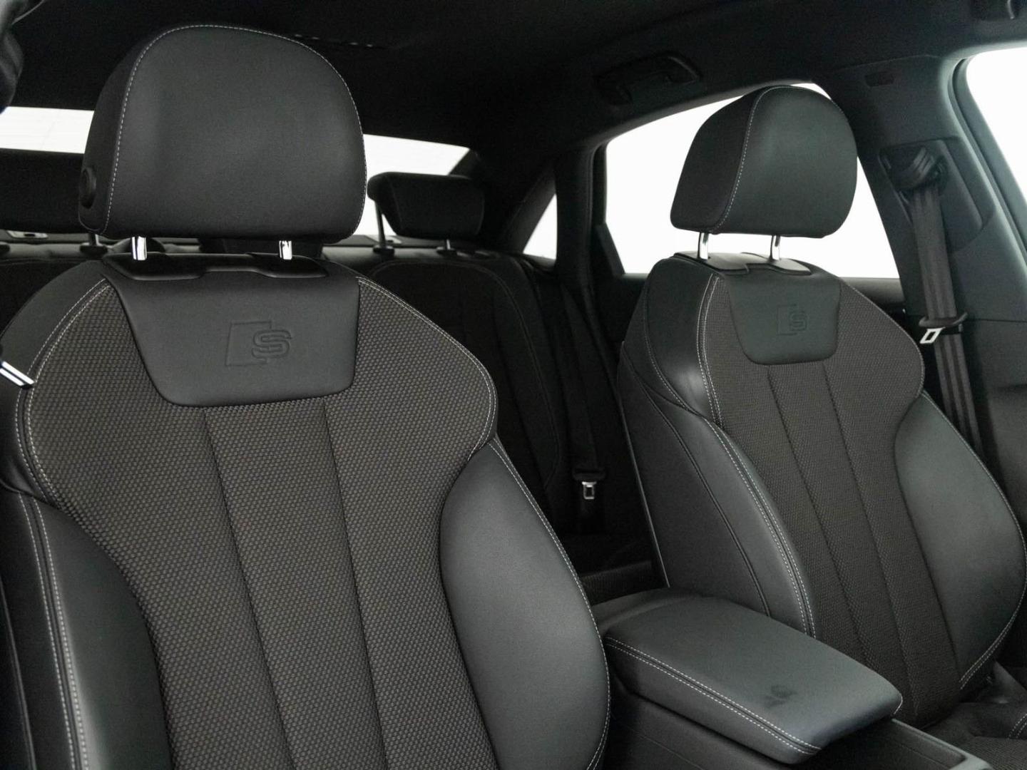 Image about Audi A4 Avant S line edition 40 TDI quattro 150 kW (204 CV) S tronic