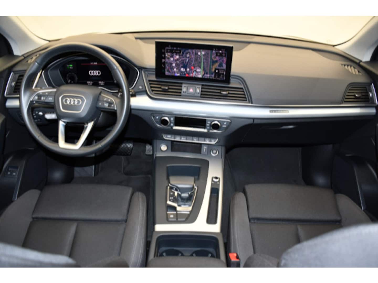 Bild über Audi Q5 Sportback TFSI e S line 55 TFSI e quattro S tronic - für weitere Informationen kontaktieren Sie den Audi Partner