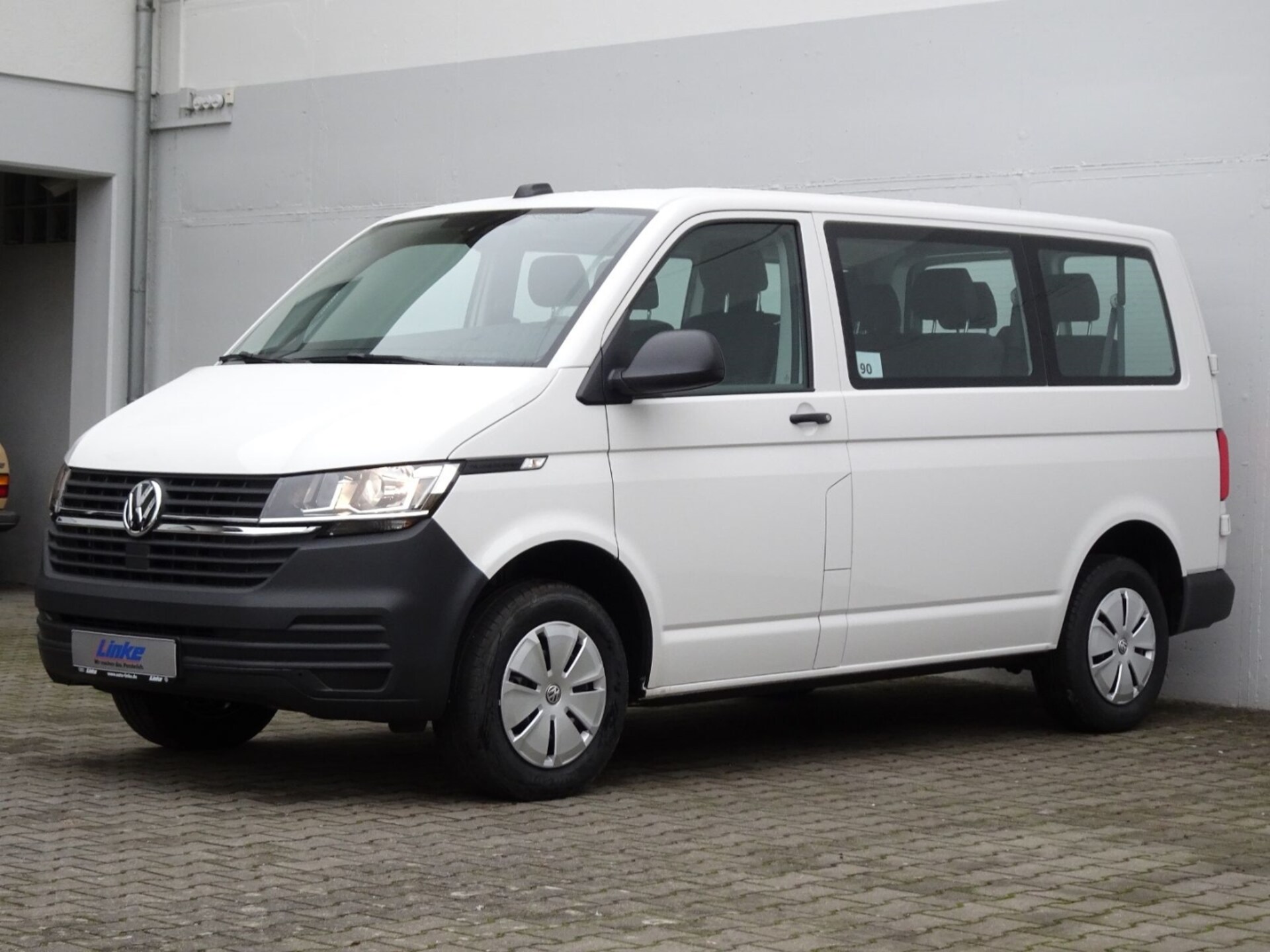 Volkswagen T6.1 Transporter Kombi kurzer Radstand