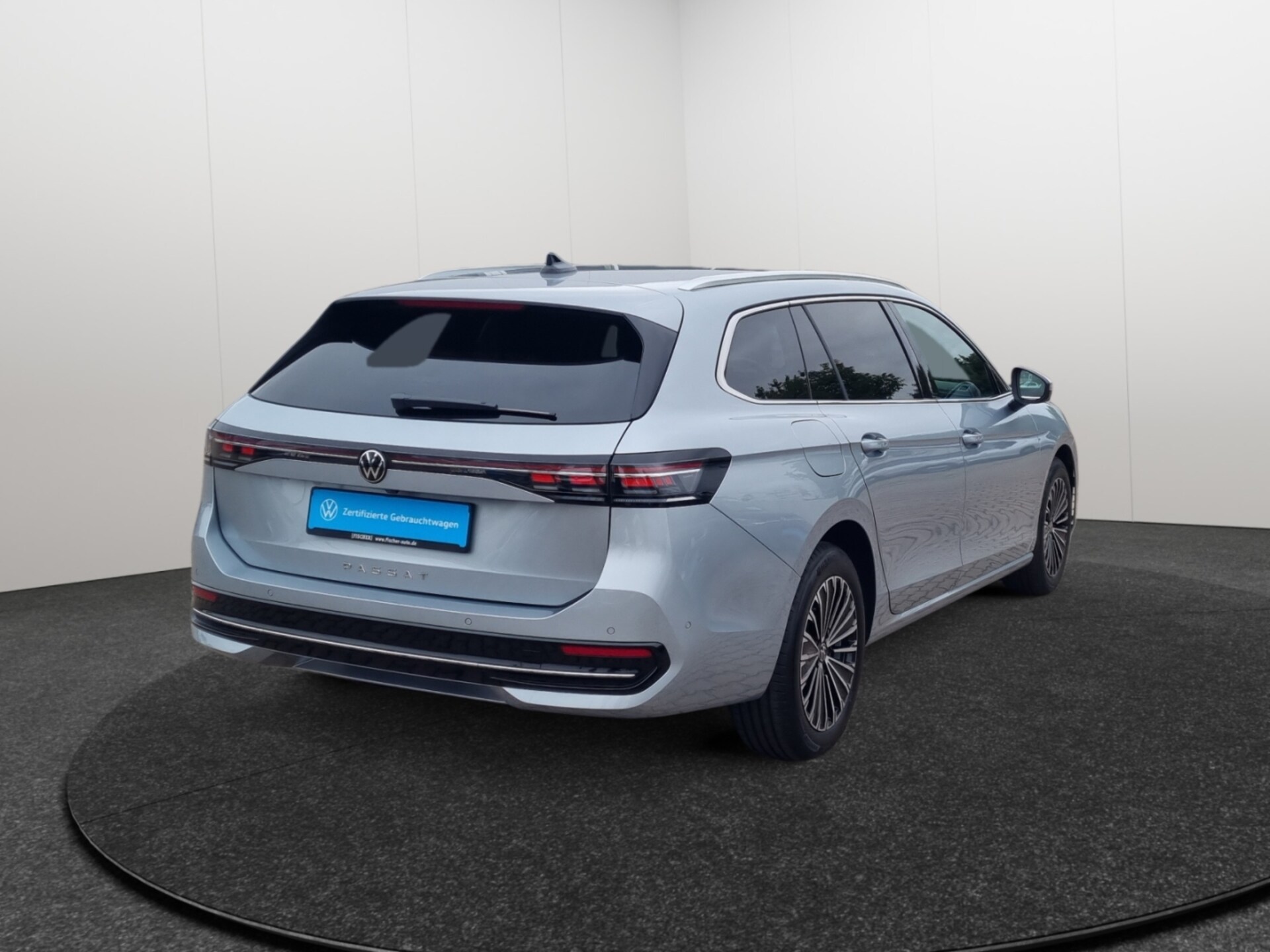 Volkswagen Passat Elegance