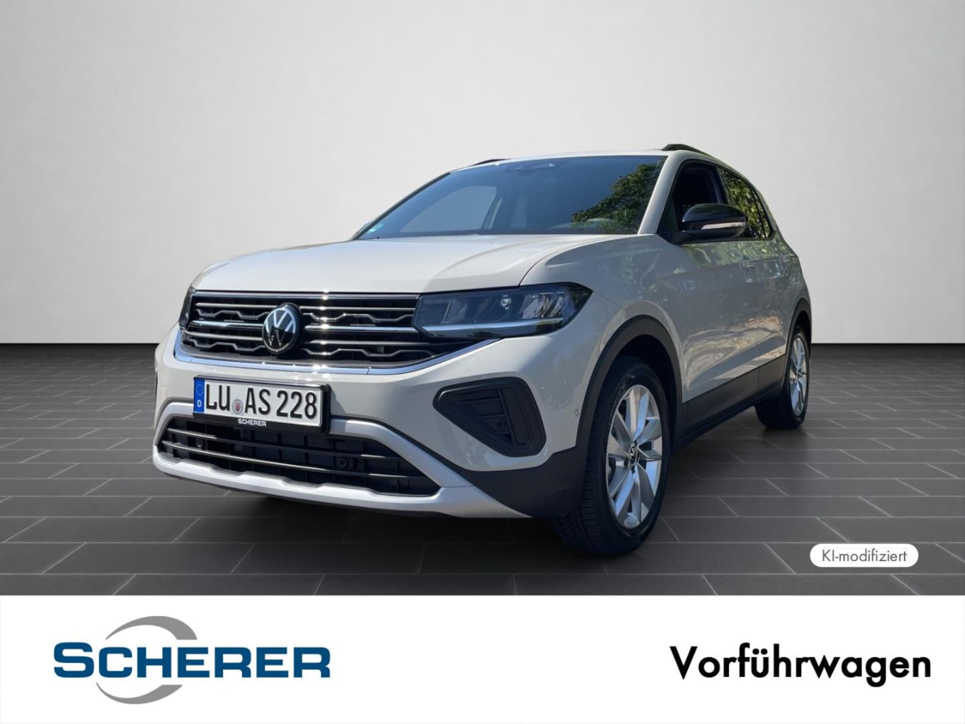 Volkswagen T-Cross Life