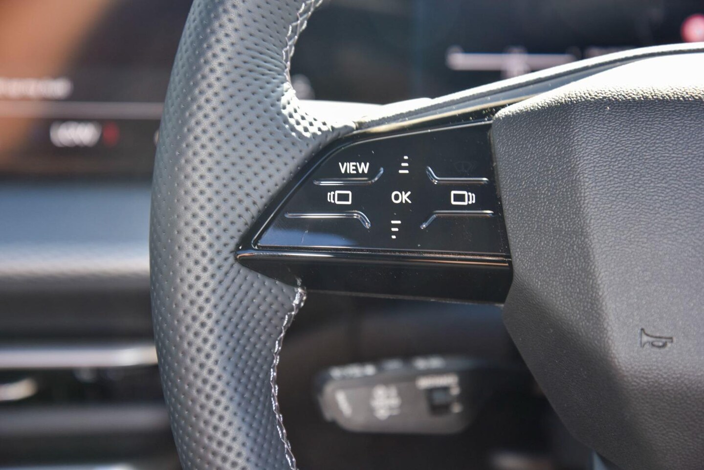 Image about Audi Q5 SUV TDI quattro 150 kW sport