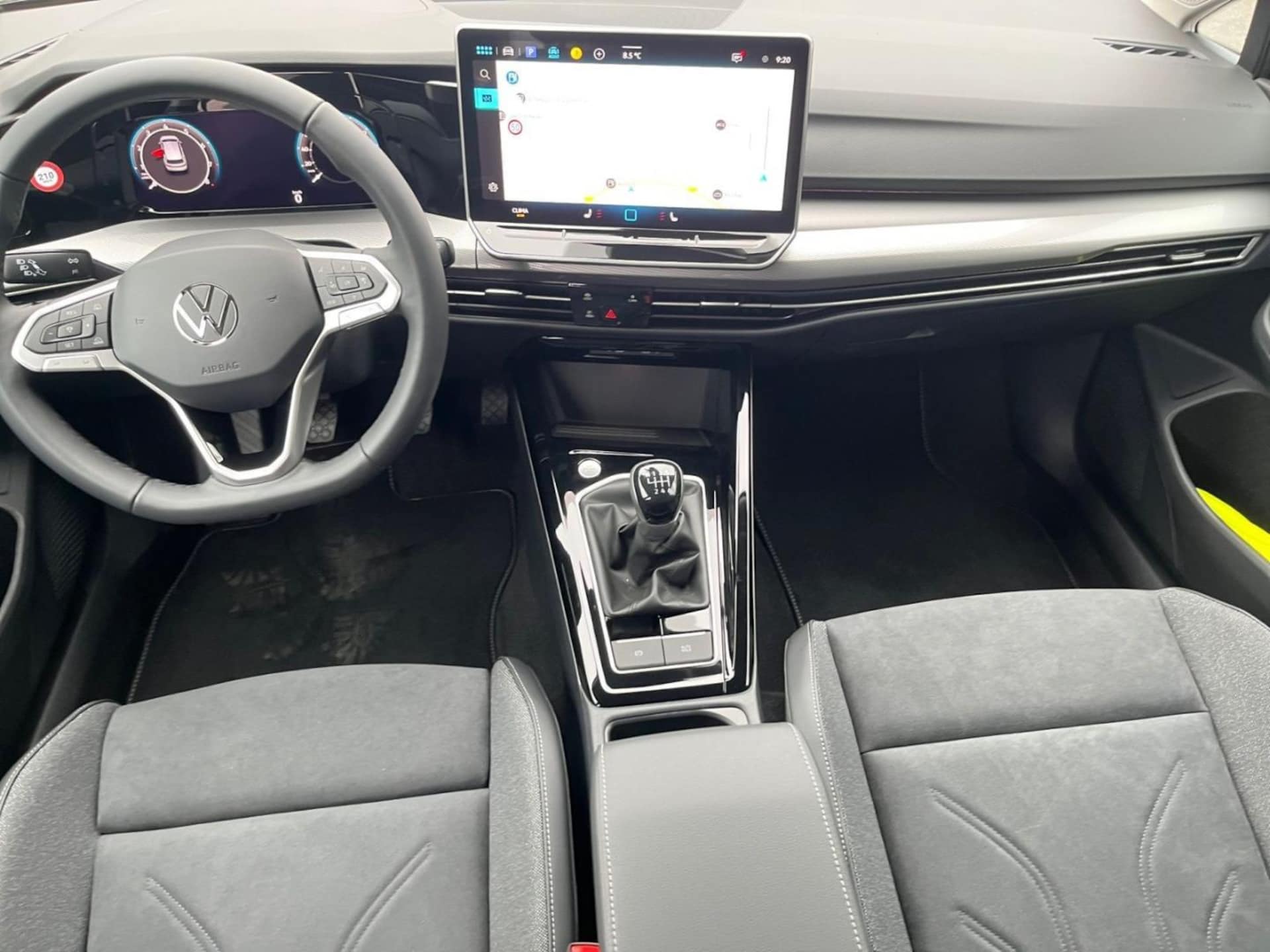 Volkswagen Golf Style
