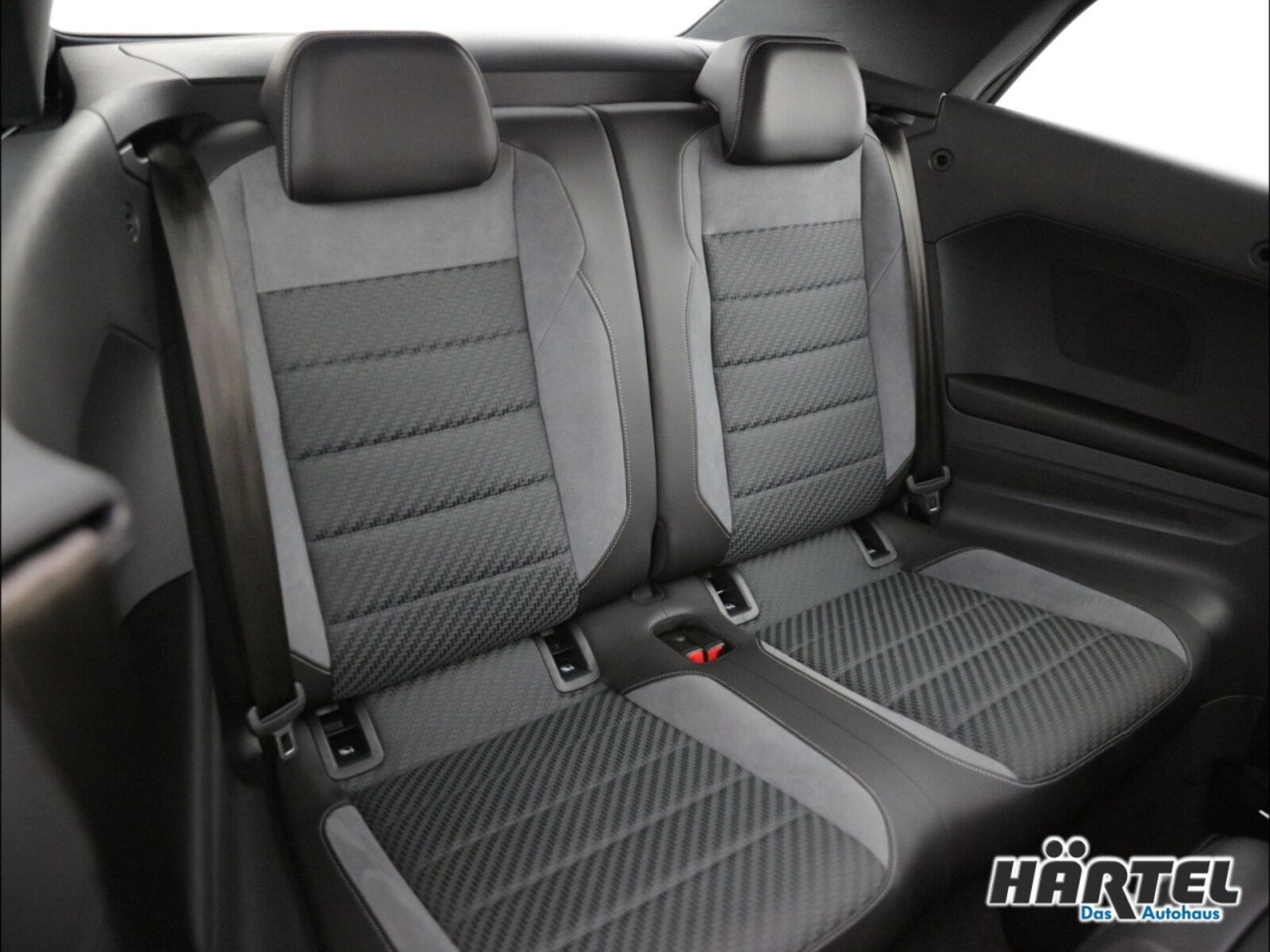 Volkswagen T-Roc Cabriolet – Bild 7