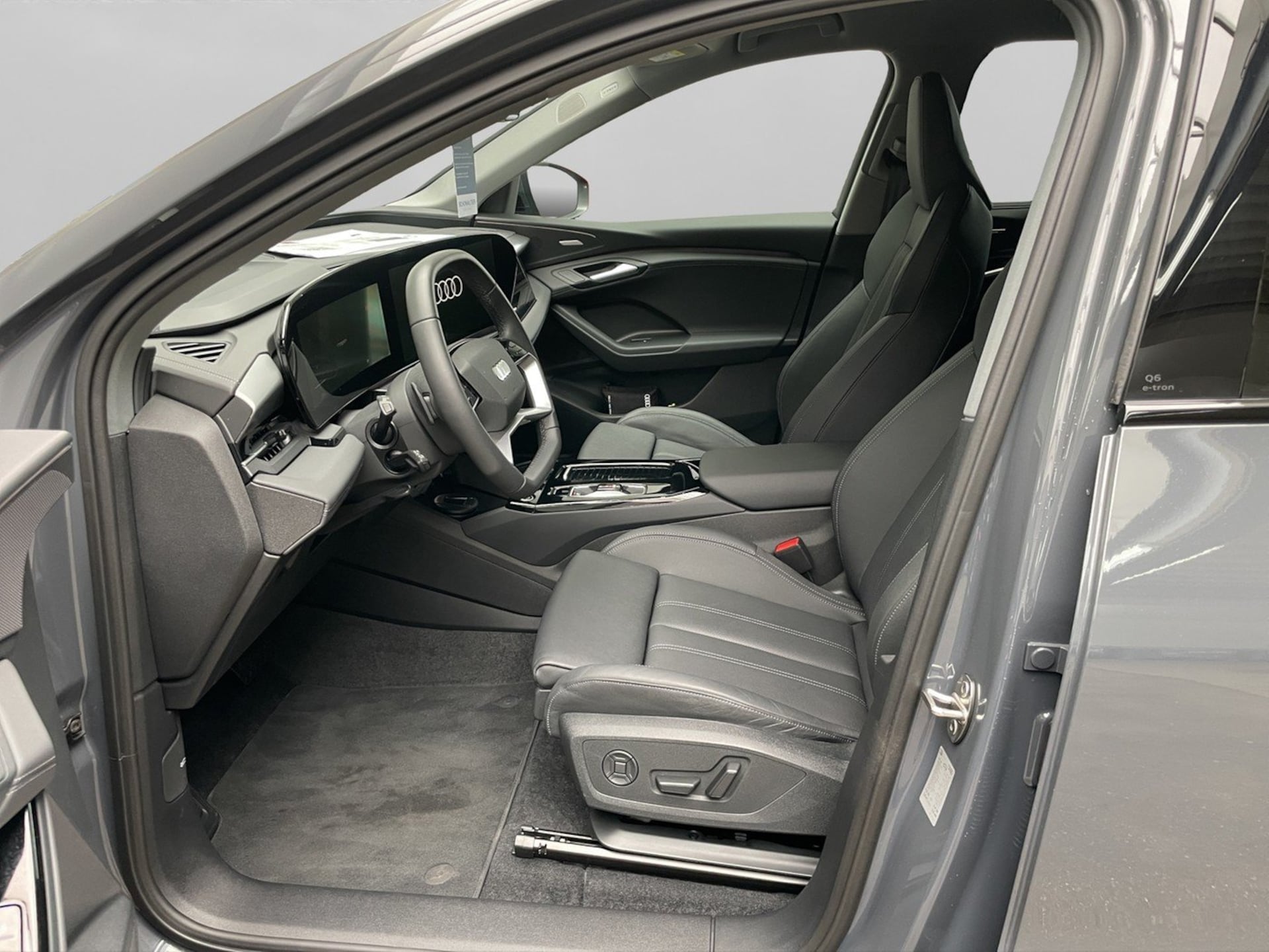 Audi Q6 SUV e-tron