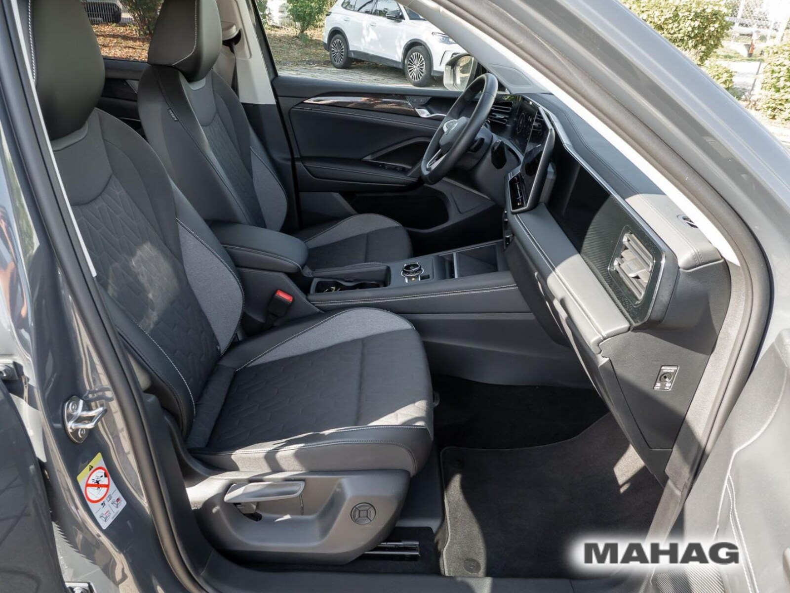 Volkswagen Tiguan – Bild 13