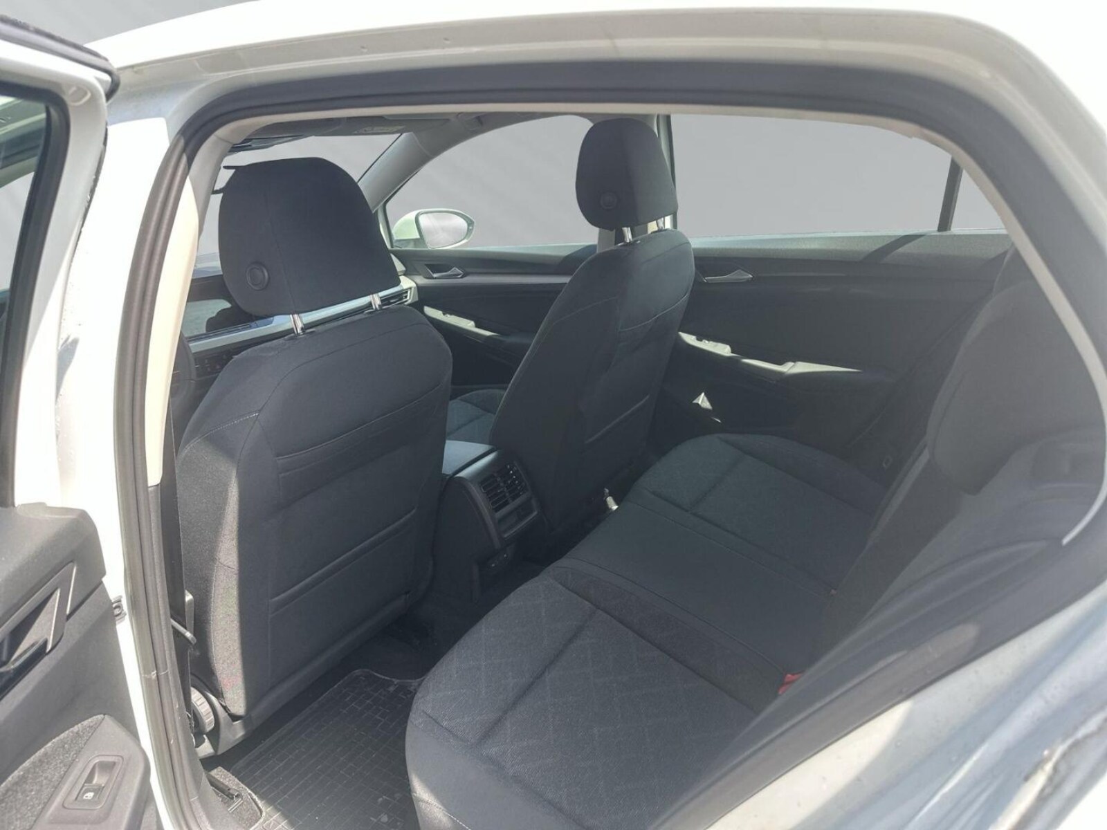 Volkswagen Golf – Bild 11