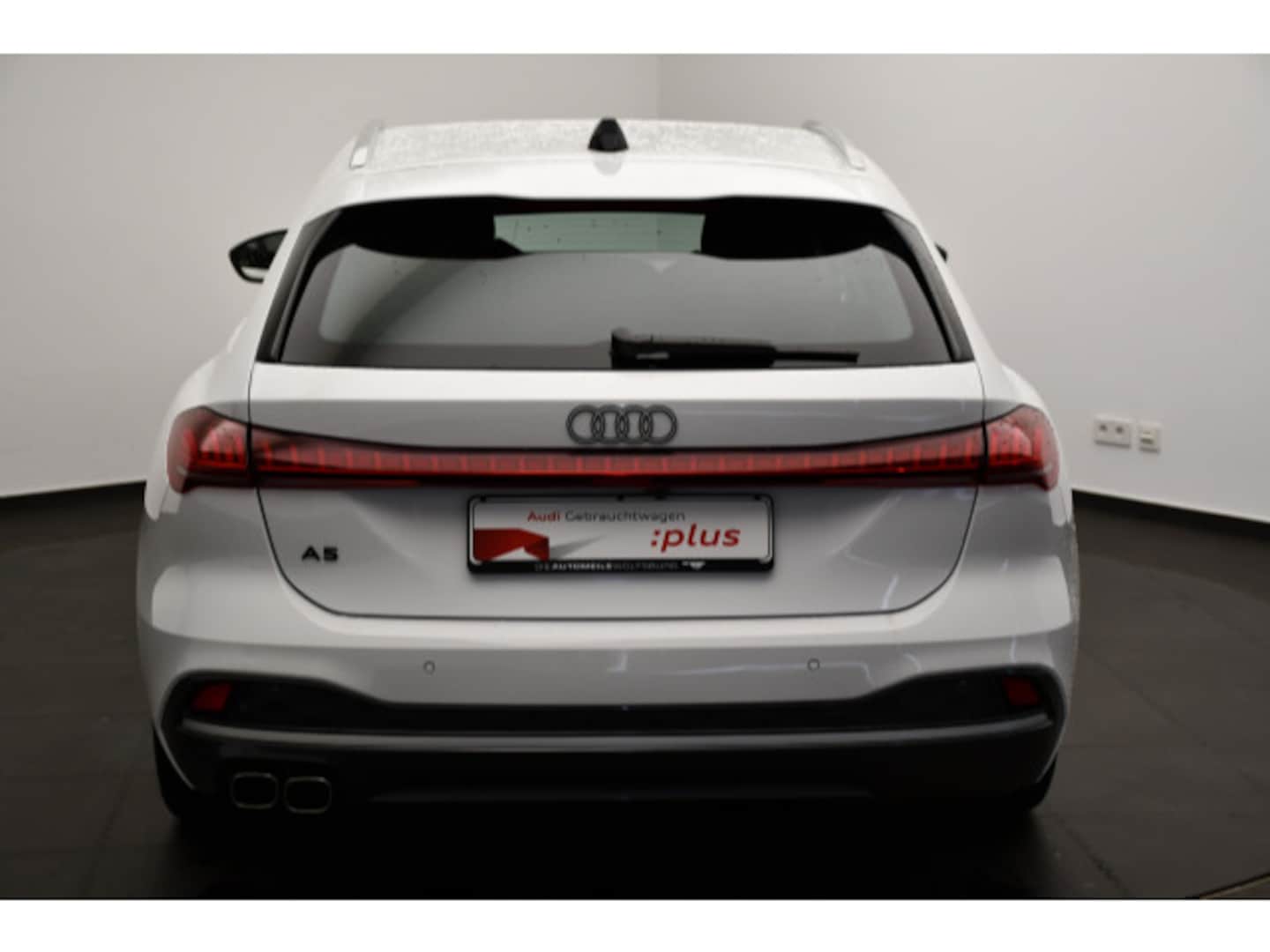 Bild über Audi A5 Avant TDI quattro 150 kW S tronic - für weitere Informationen kontaktieren Sie den Audi Partner