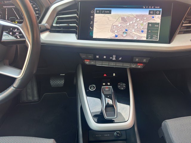 Image about Audi Q4 e-tron 40 e-tron