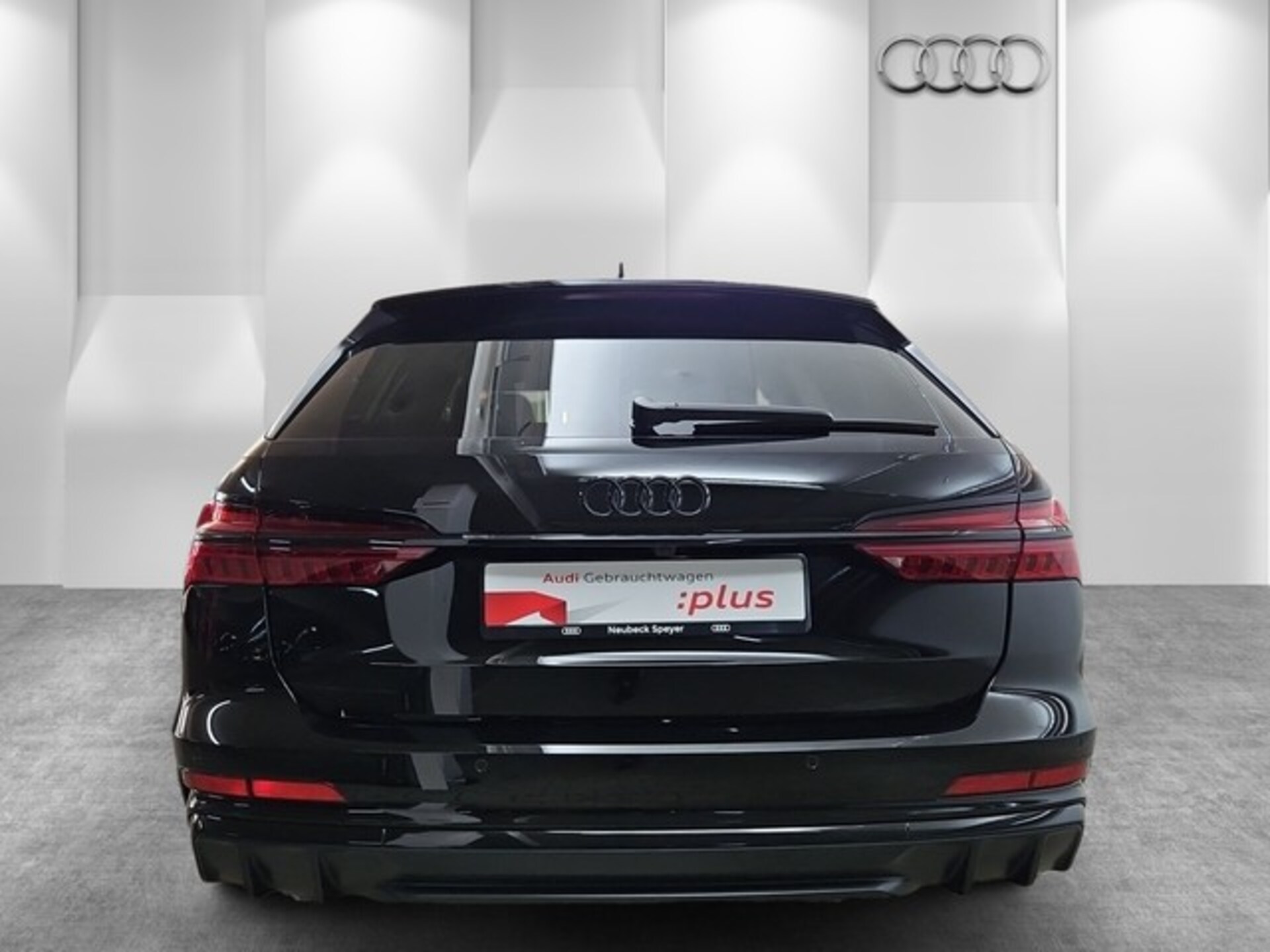 Audi S6 Avant