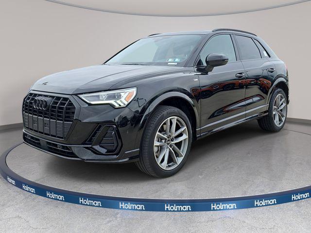 2023 Audi Q3 45 TFSI S Line Premium quattro's photo