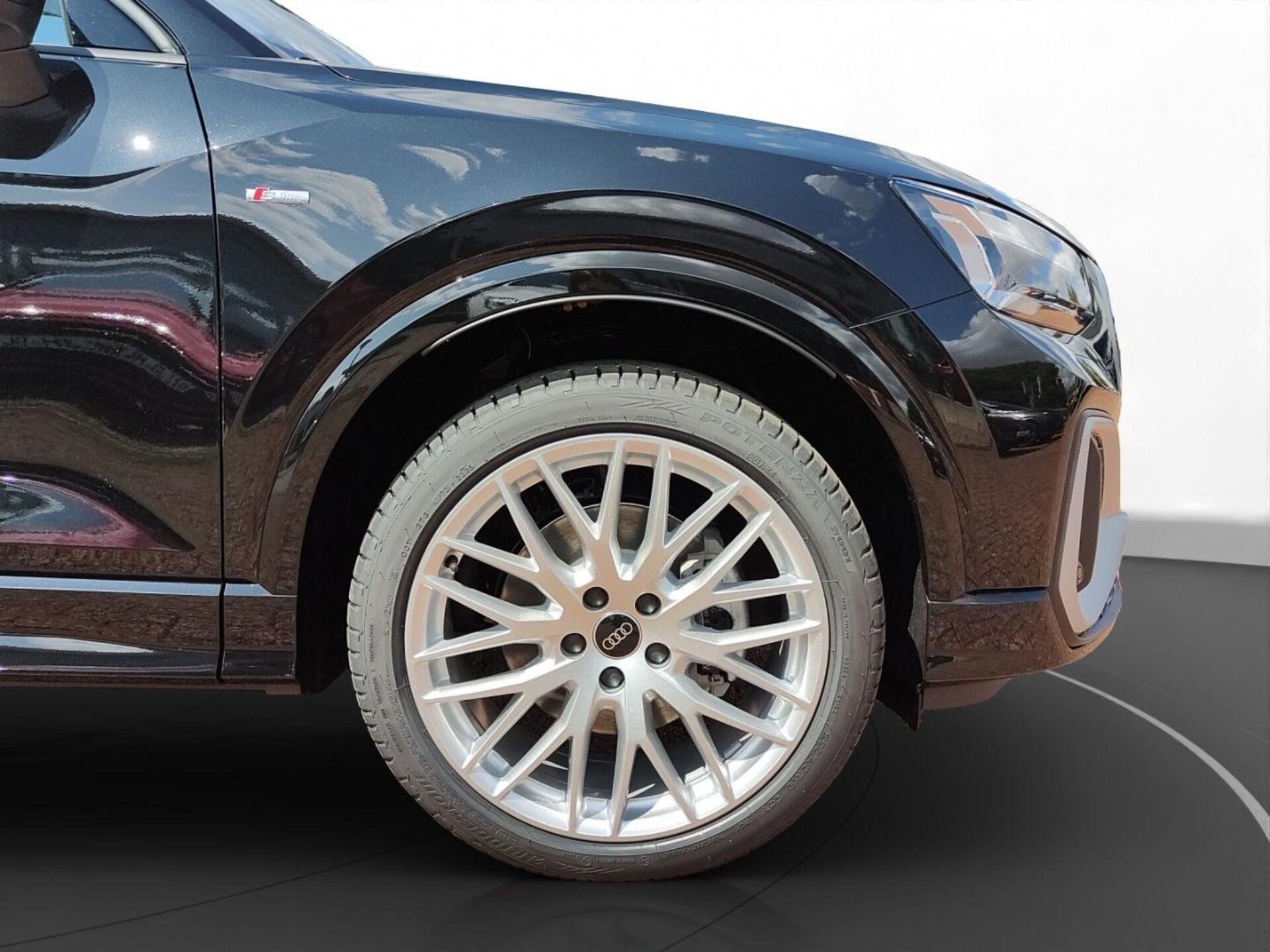 Audi Q2 S line