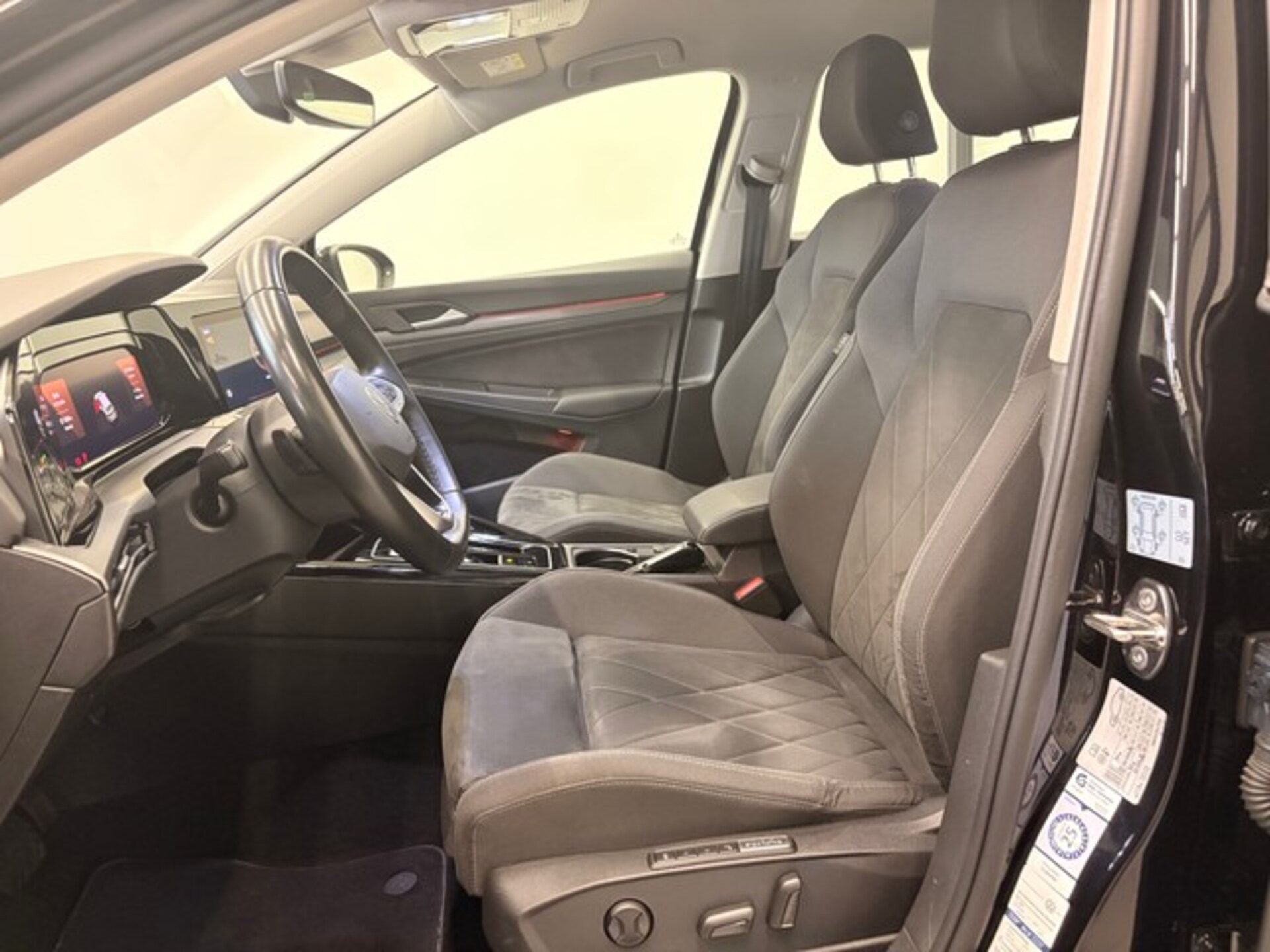 Volkswagen Golf Style