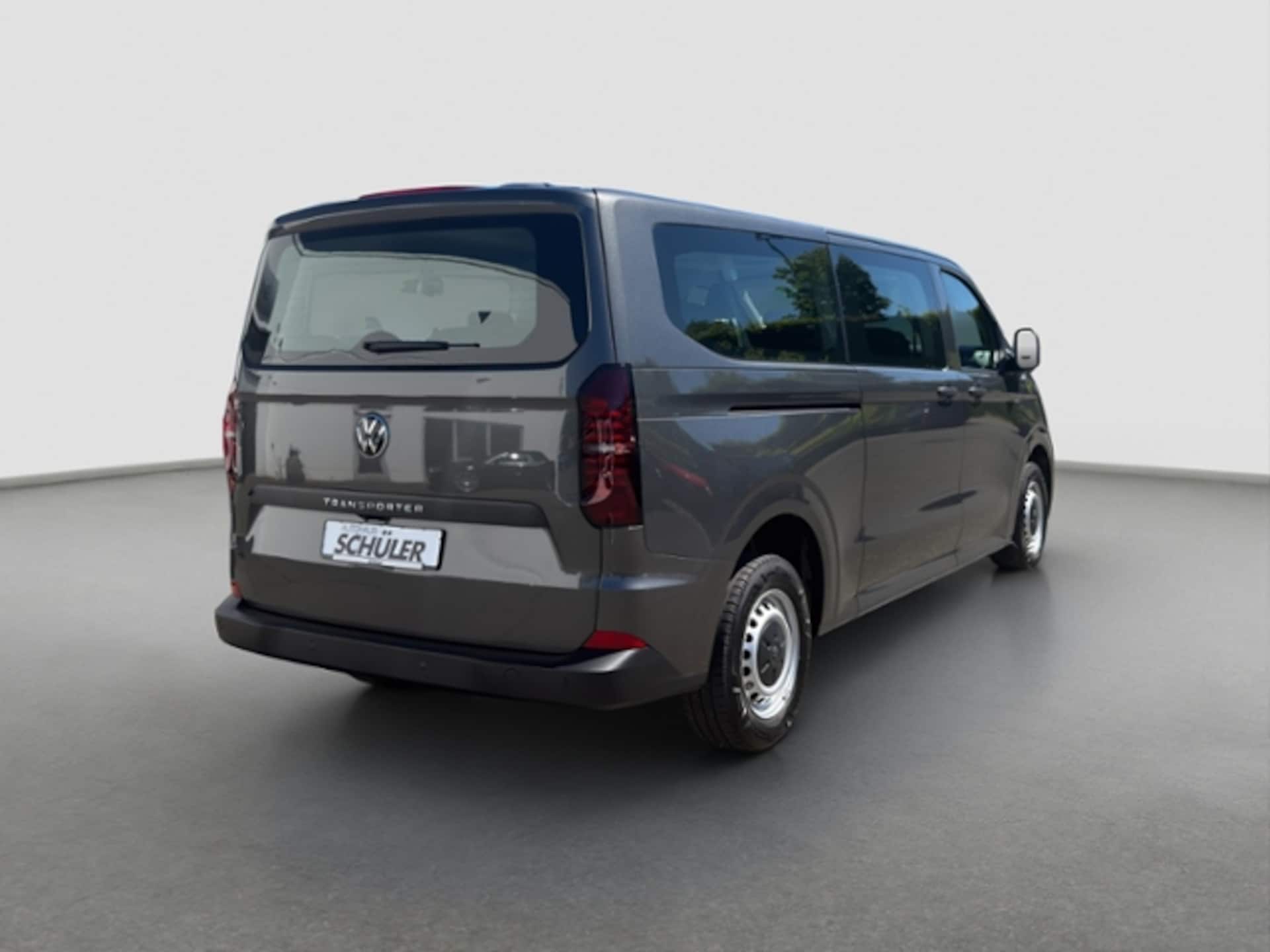 Volkswagen Transporter Kombi langer Radstand