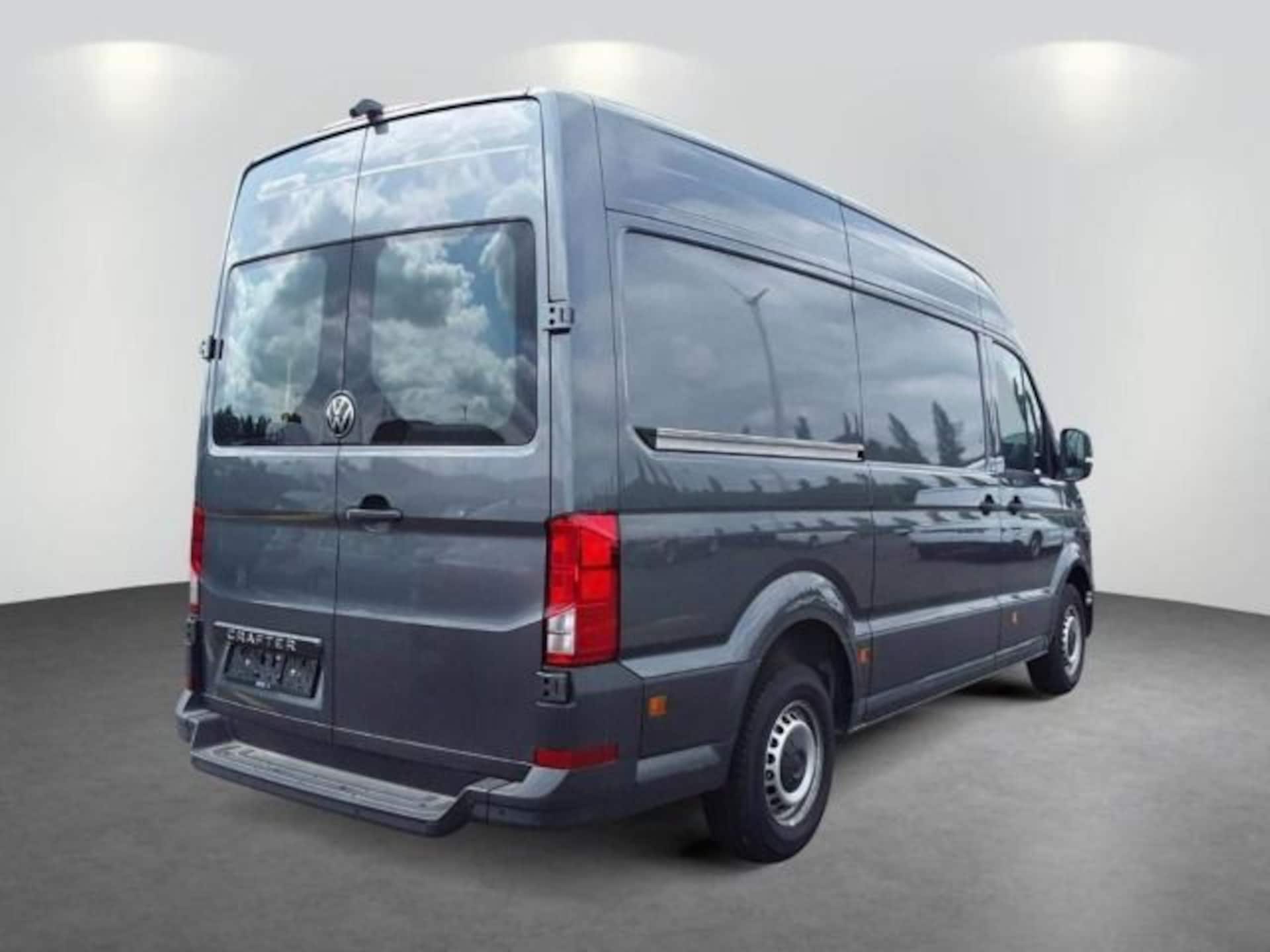 Volkswagen Crafter Kasten mittlerer Radstand
