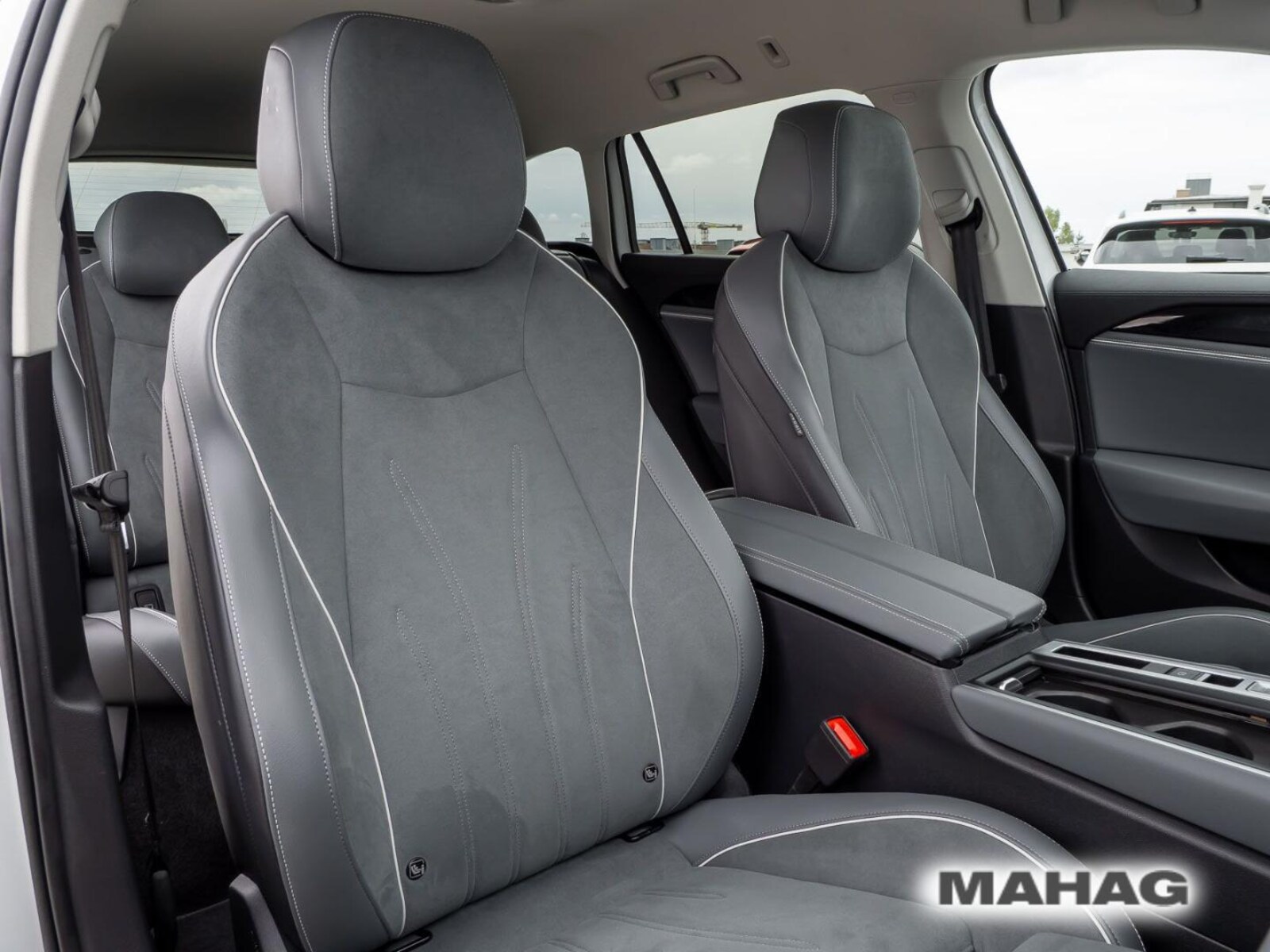 Volkswagen Passat – Bild 13