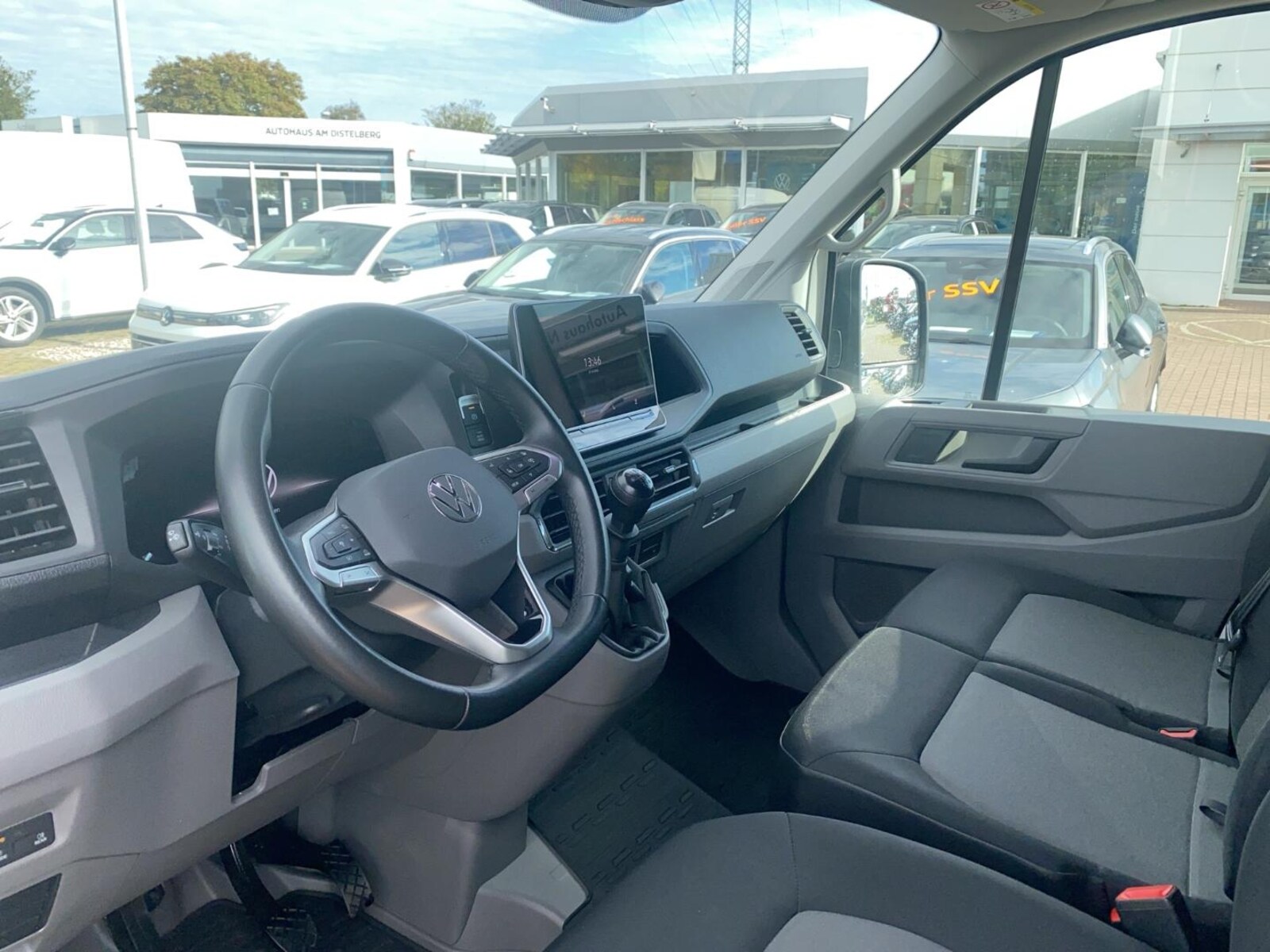 Volkswagen Crafter Kasten mittlerer Radstand – Bild 8
