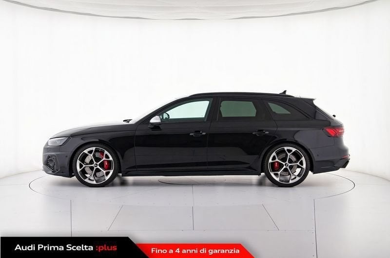 Immagine di Audi RS 4 Avant RS 4 Avant 331 kW (450 CV) tiptronic - Vista: for more details contact your dealer