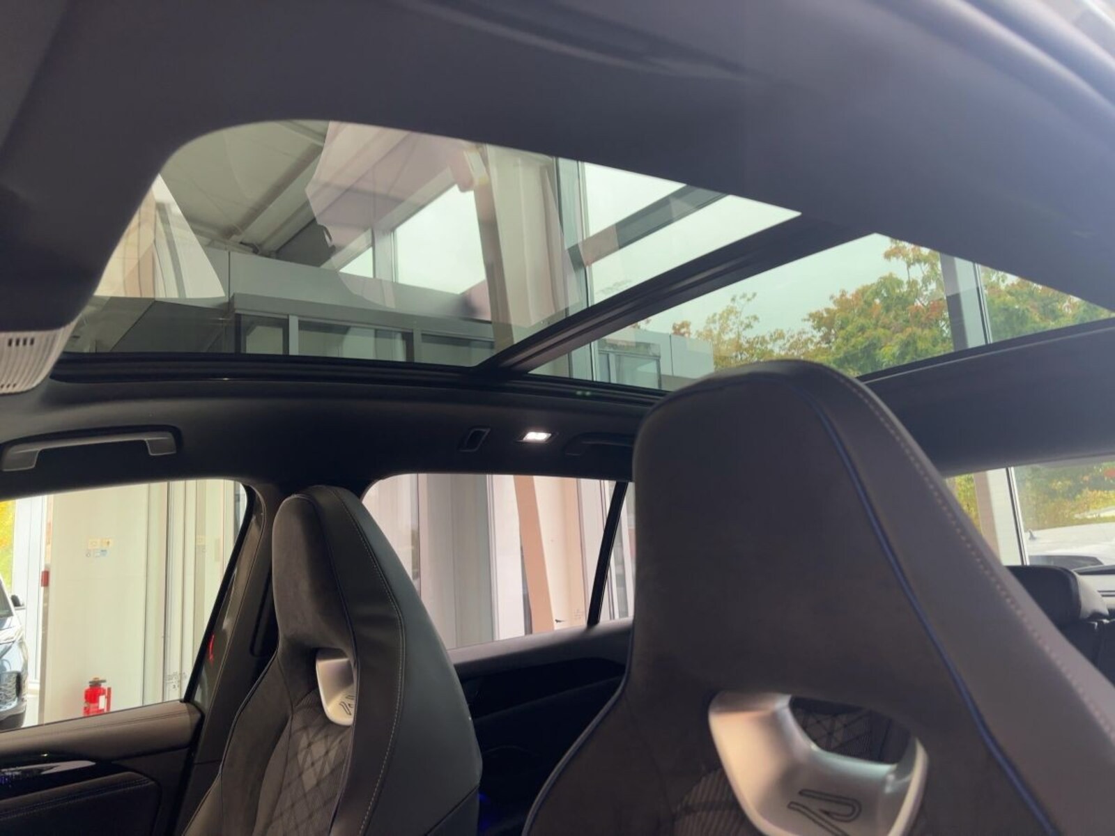 Volkswagen Tiguan – Bild 13