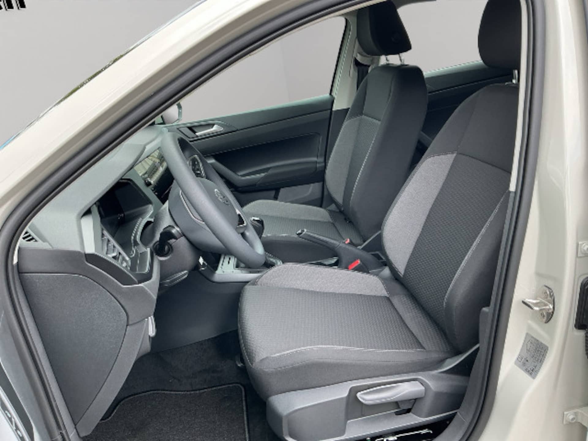 Volkswagen Polo Basis-Modell