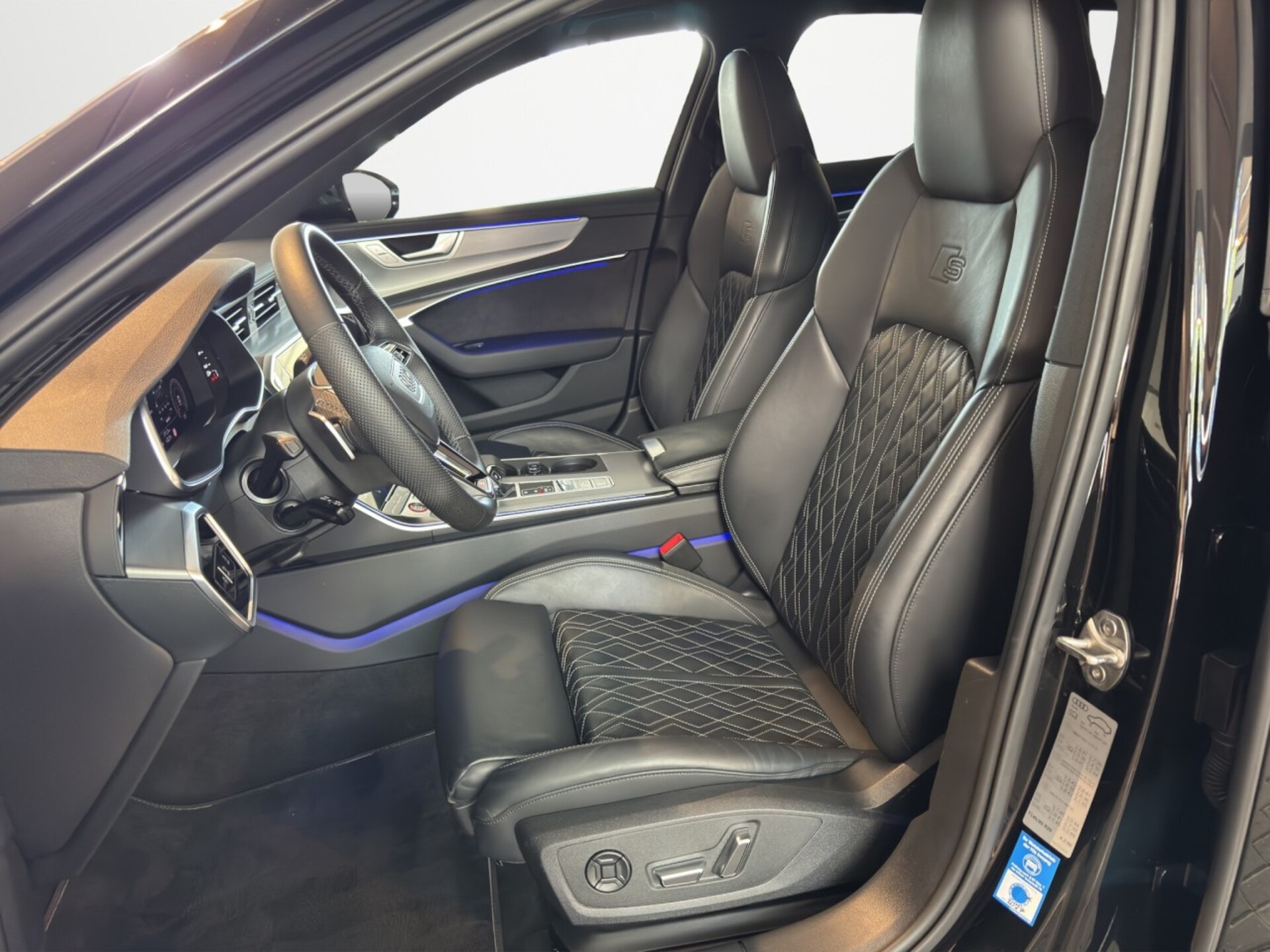 Audi S6 Avant