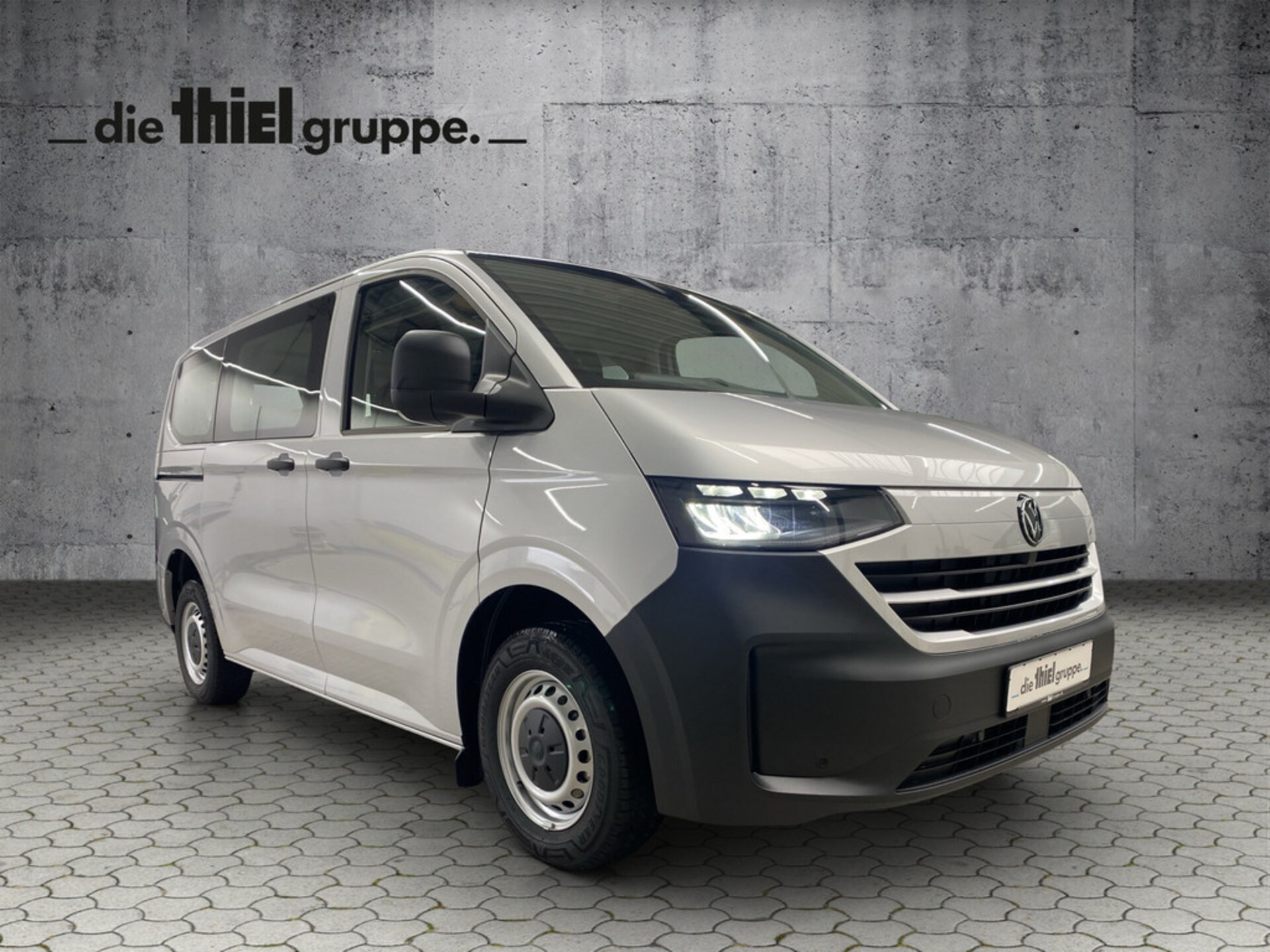 Volkswagen Transporter Kombi kurzer Radstand