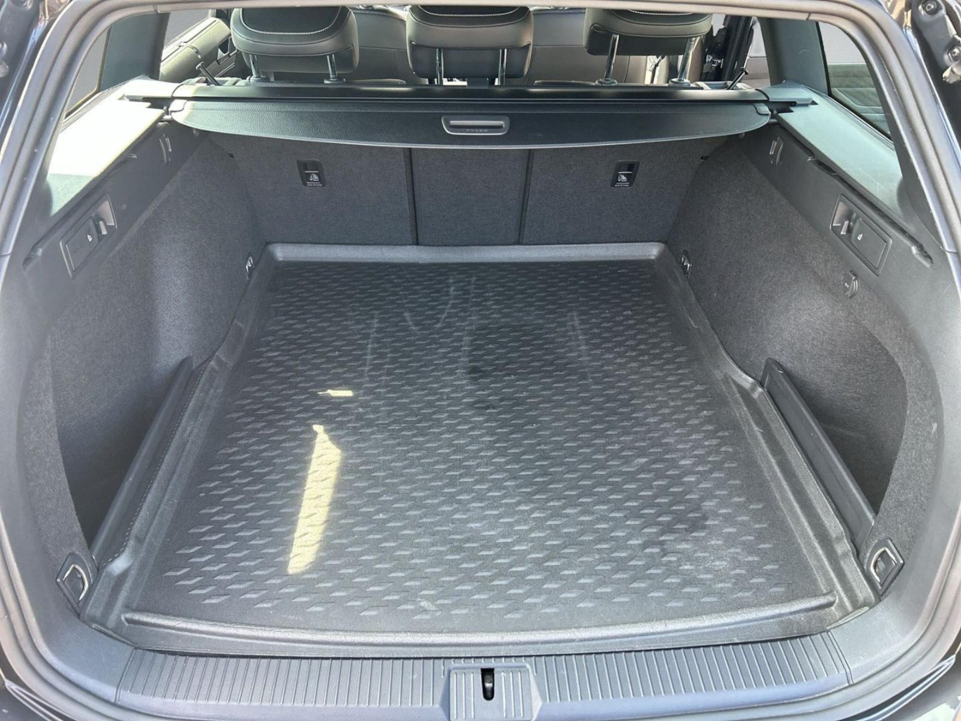 Volkswagen Passat Variant Elegance