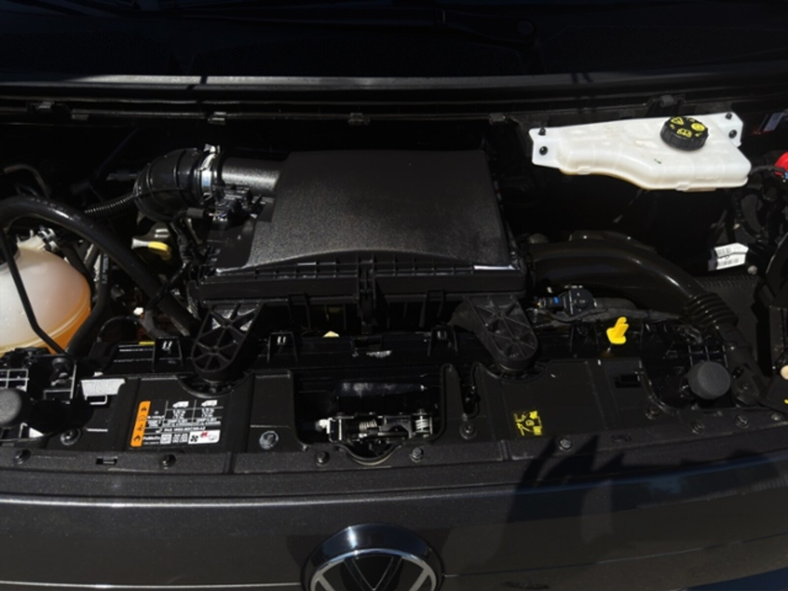 Volkswagen Transporter Kombi langer Radstand – Bild 19