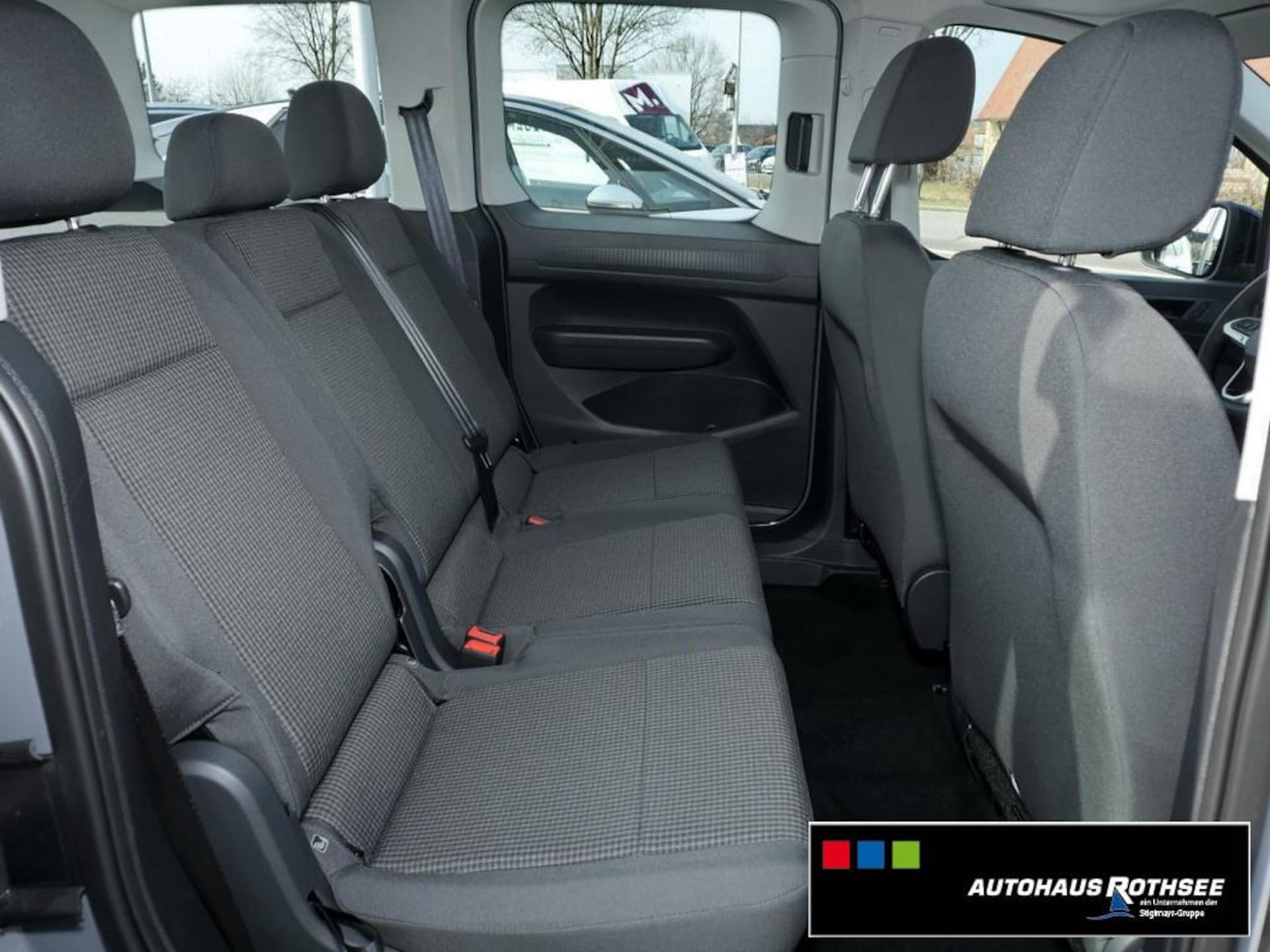 Volkswagen Caddy Basis-Modell