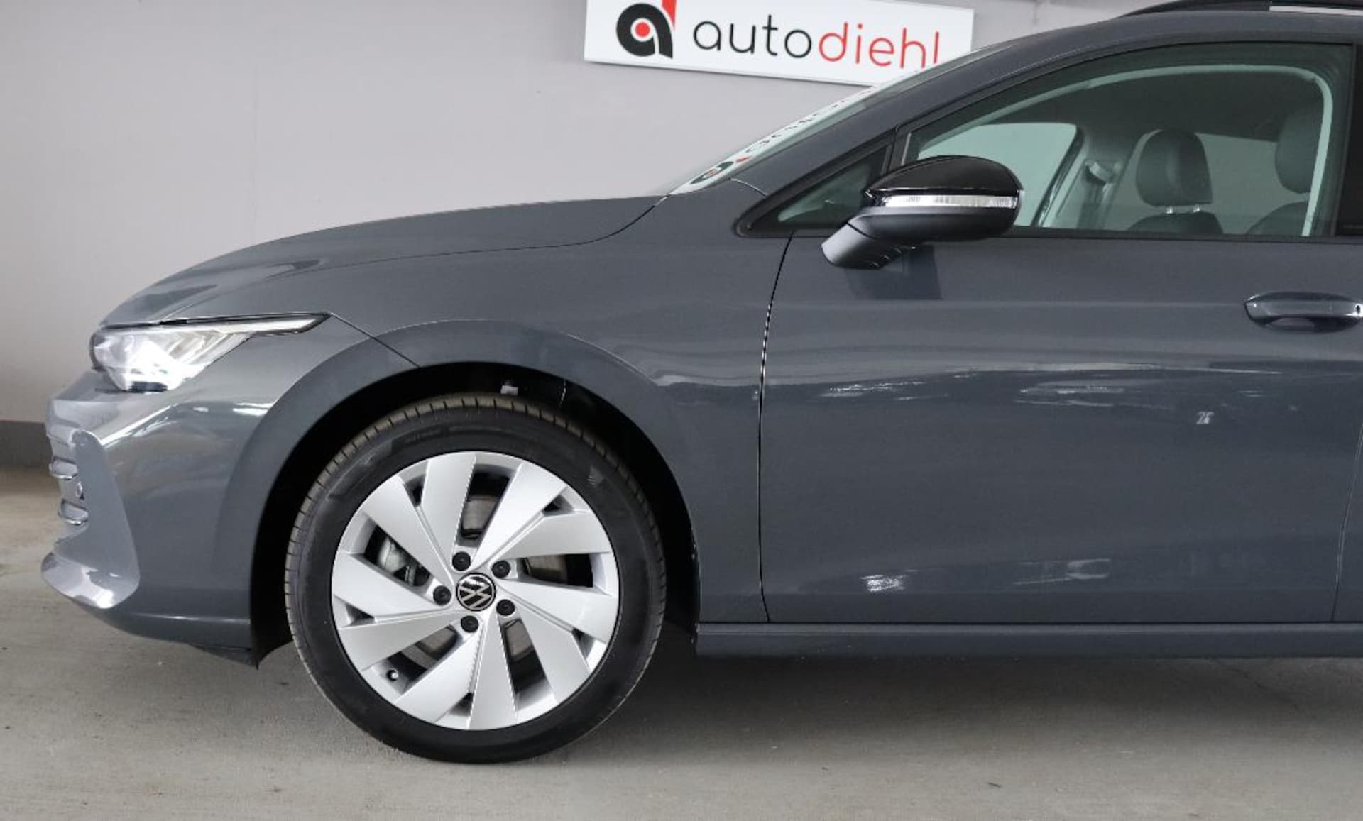 Volkswagen Golf Variant Life