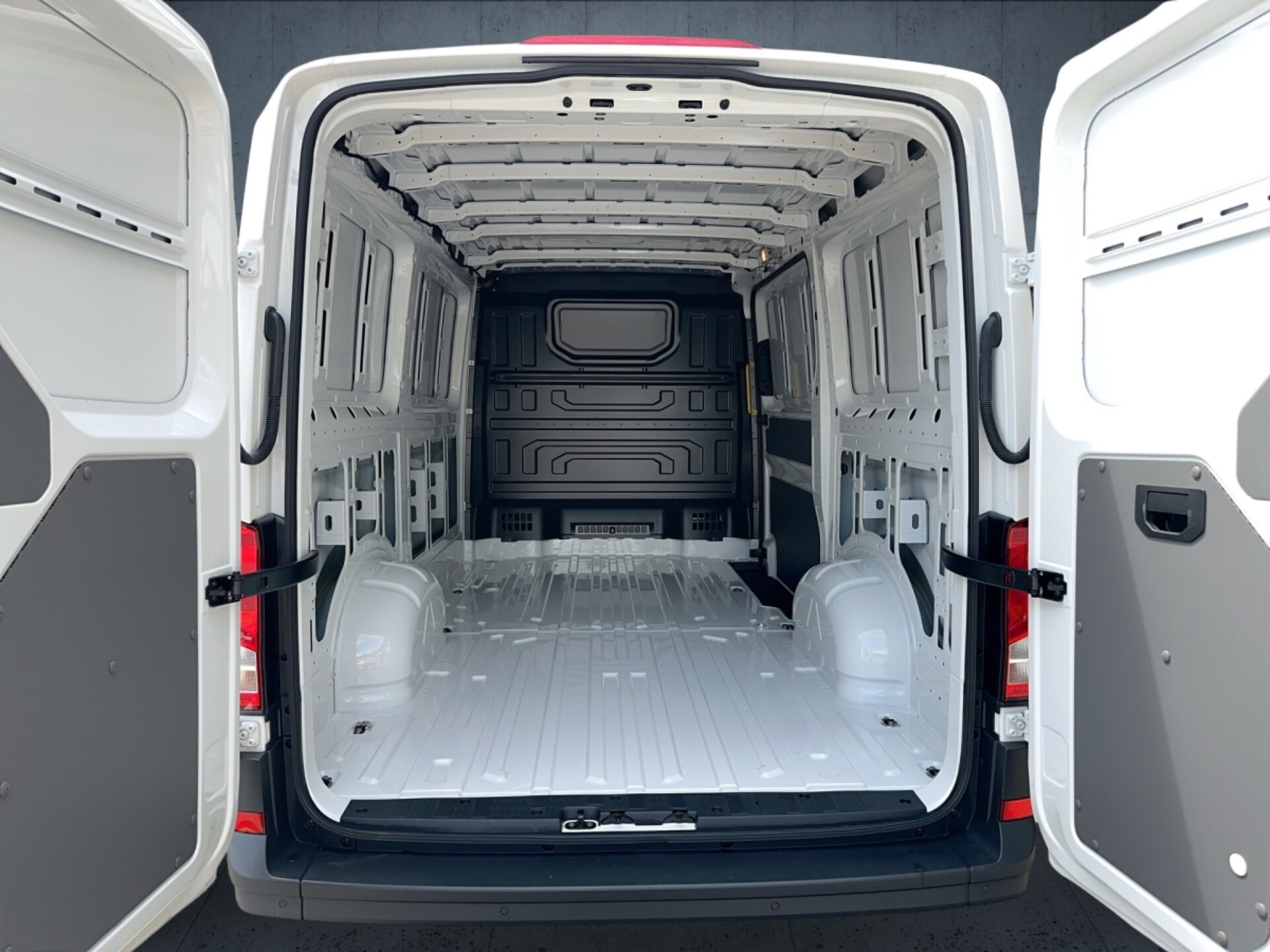 Volkswagen Crafter Kasten mittlerer Radstand