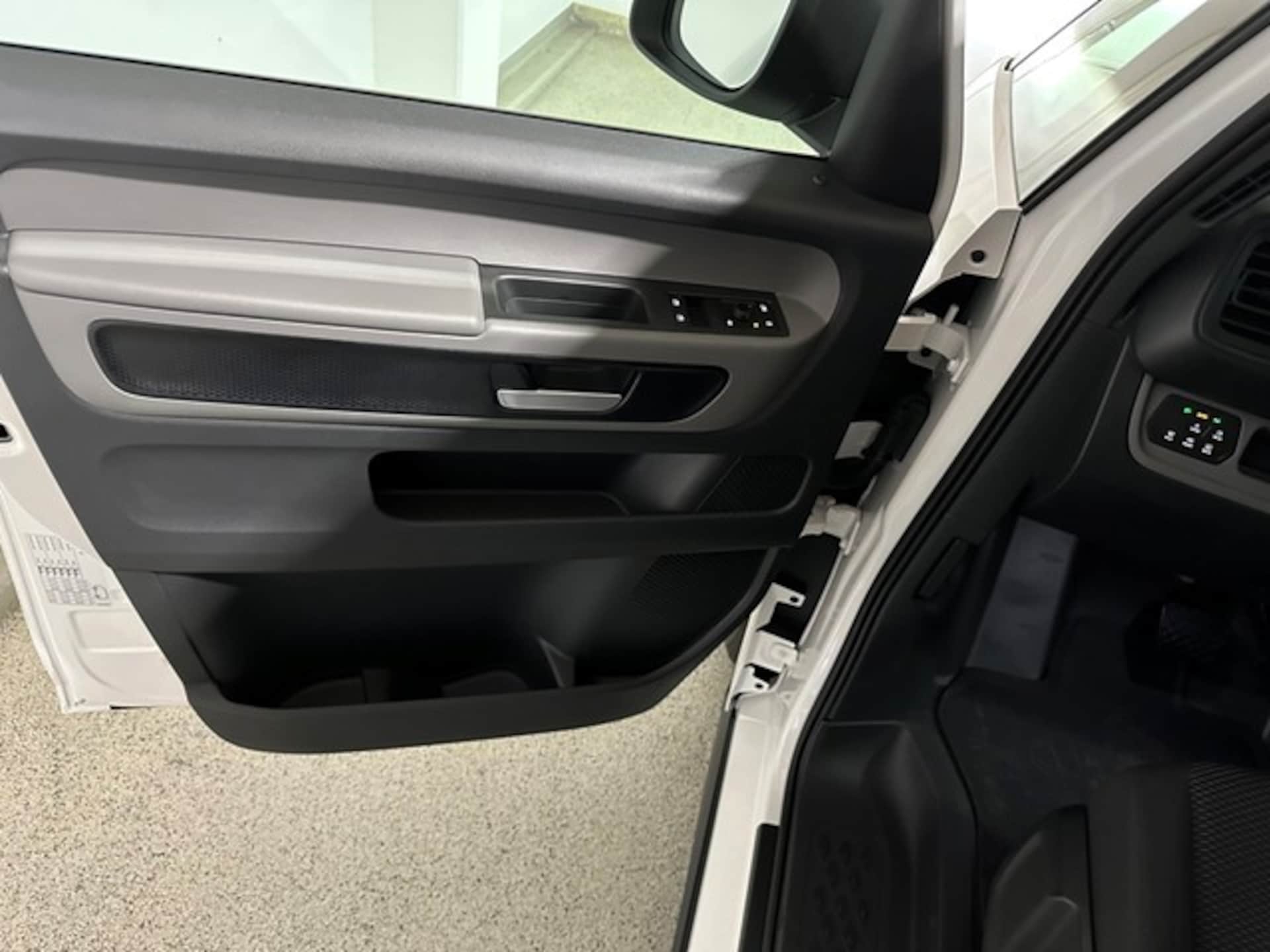 Volkswagen ID. Buzz Cargo Basis-Modell