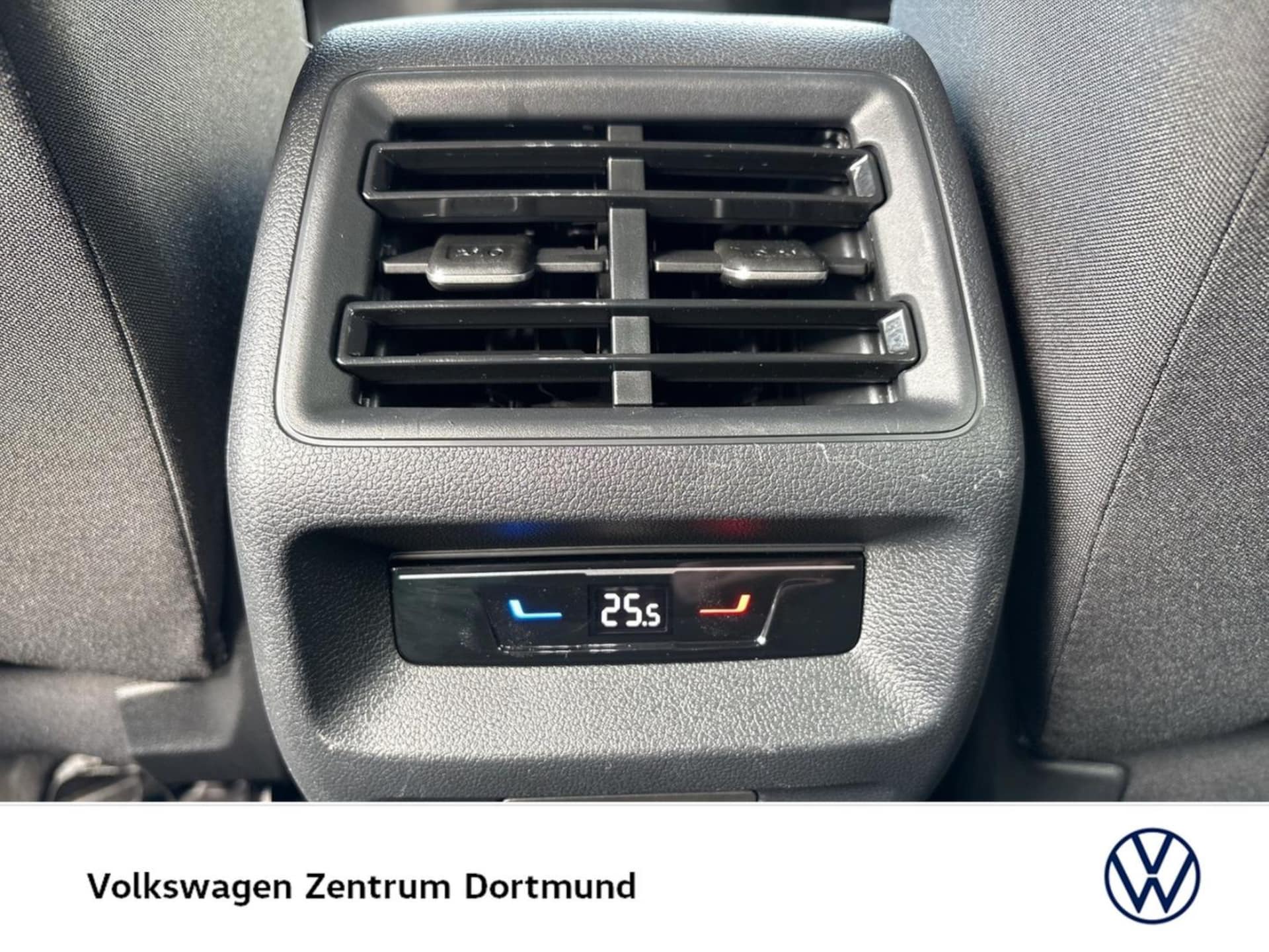 Volkswagen Tiguan Basis-Modell