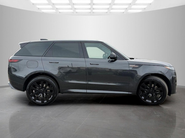 2026 Land Rover Range Rover Sport