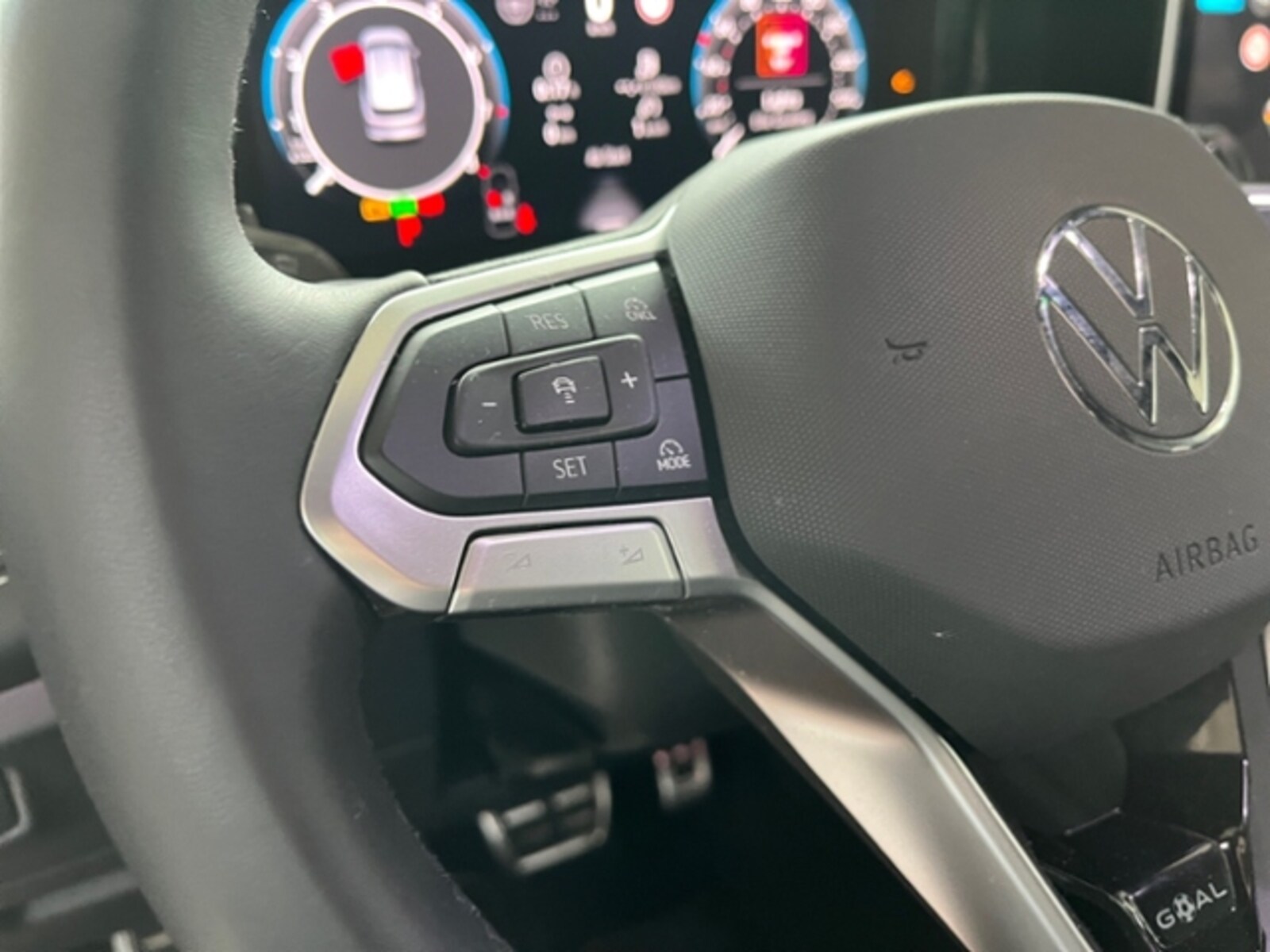 Volkswagen Tiguan – Bild 16