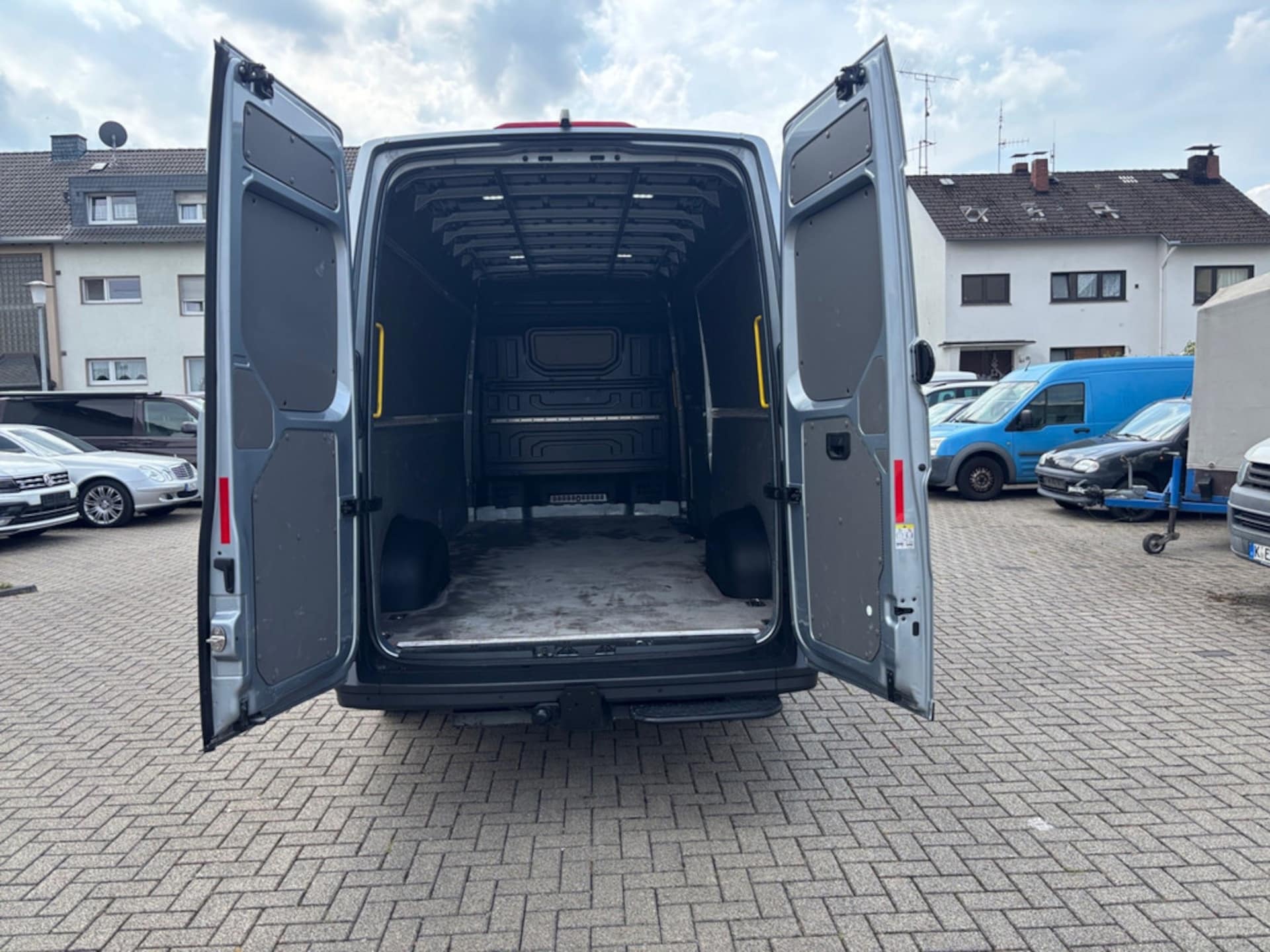 Volkswagen Crafter Kasten langer Radstand